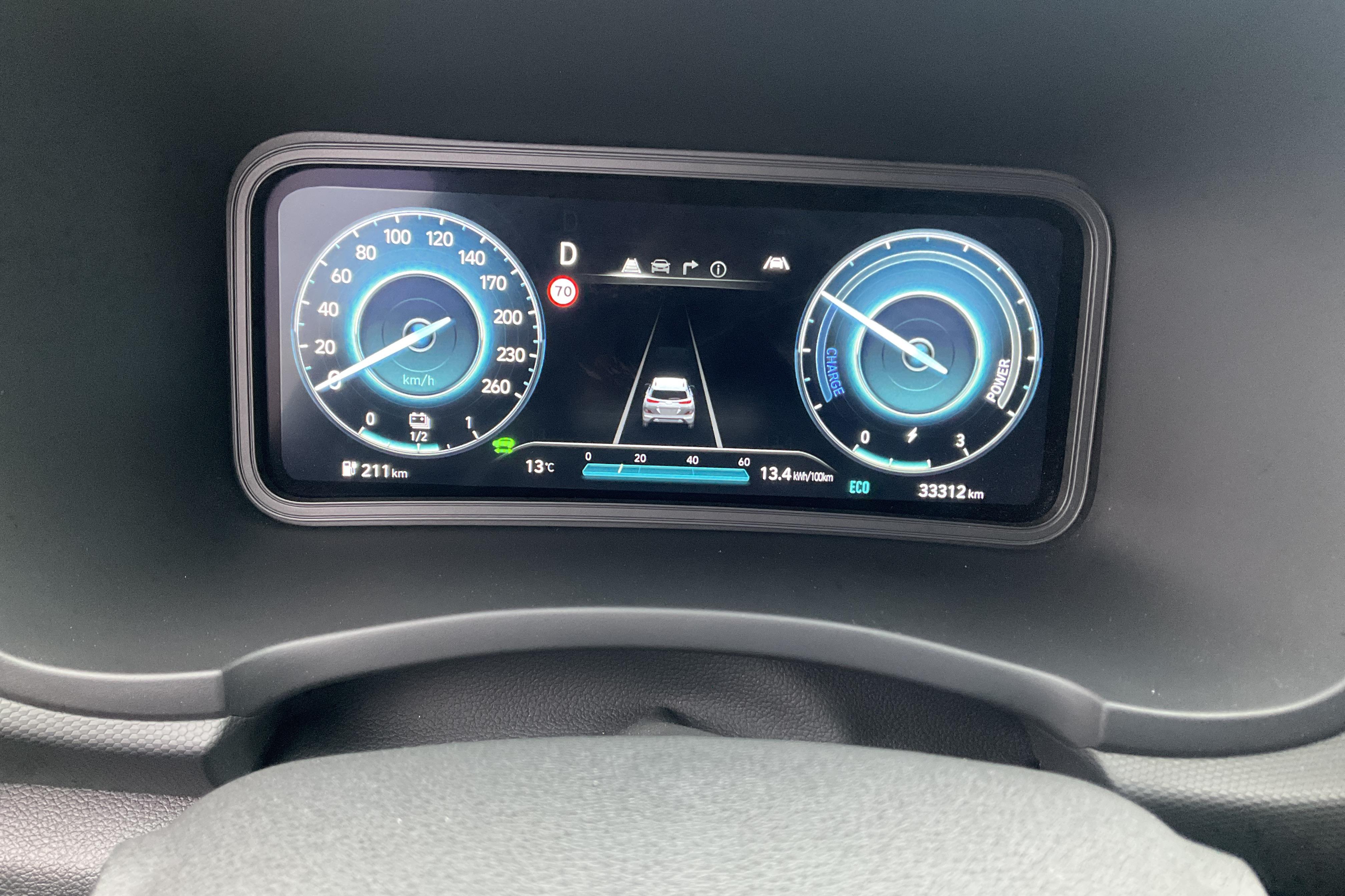 Hyundai Kona Electric Standard Range 39kWh (136hk) - 3 331 mil - Automat - röd - 2021