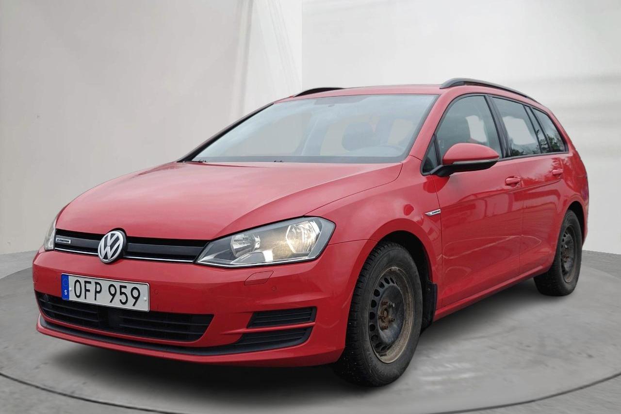 VW Golf VII 1.4 TGI BlueMotion Sportscombi (110hk) - 13 185 mil - Manuell - röd - 2017