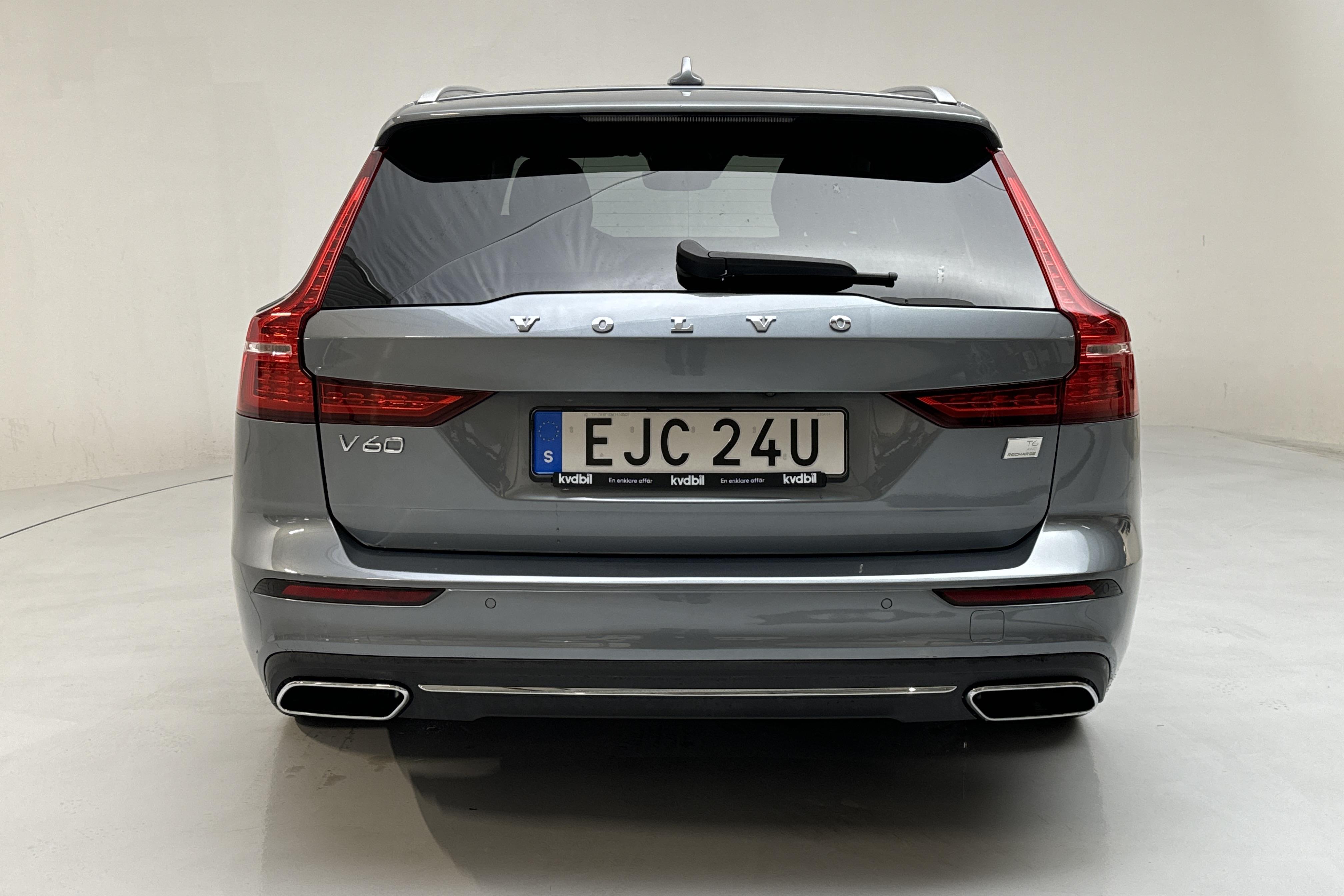 Volvo V60 T6 AWD Twin Engine (340hk) - 90 070 km - Automaattinen - harmaa - 2021