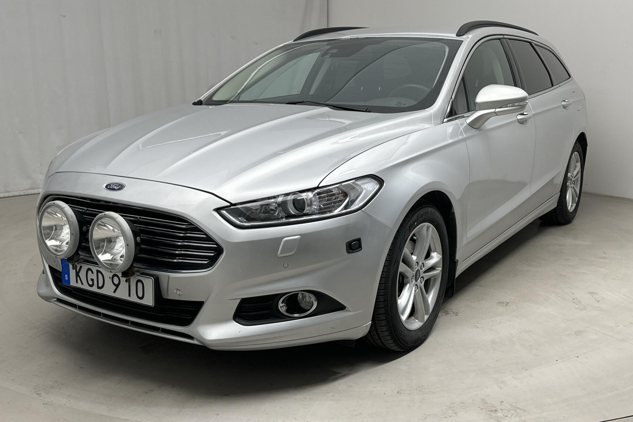 Ford Mondeo 2.0 TDCi AWD Kombi (150hk) - 129 360 km - Käsitsi - hall - 2016