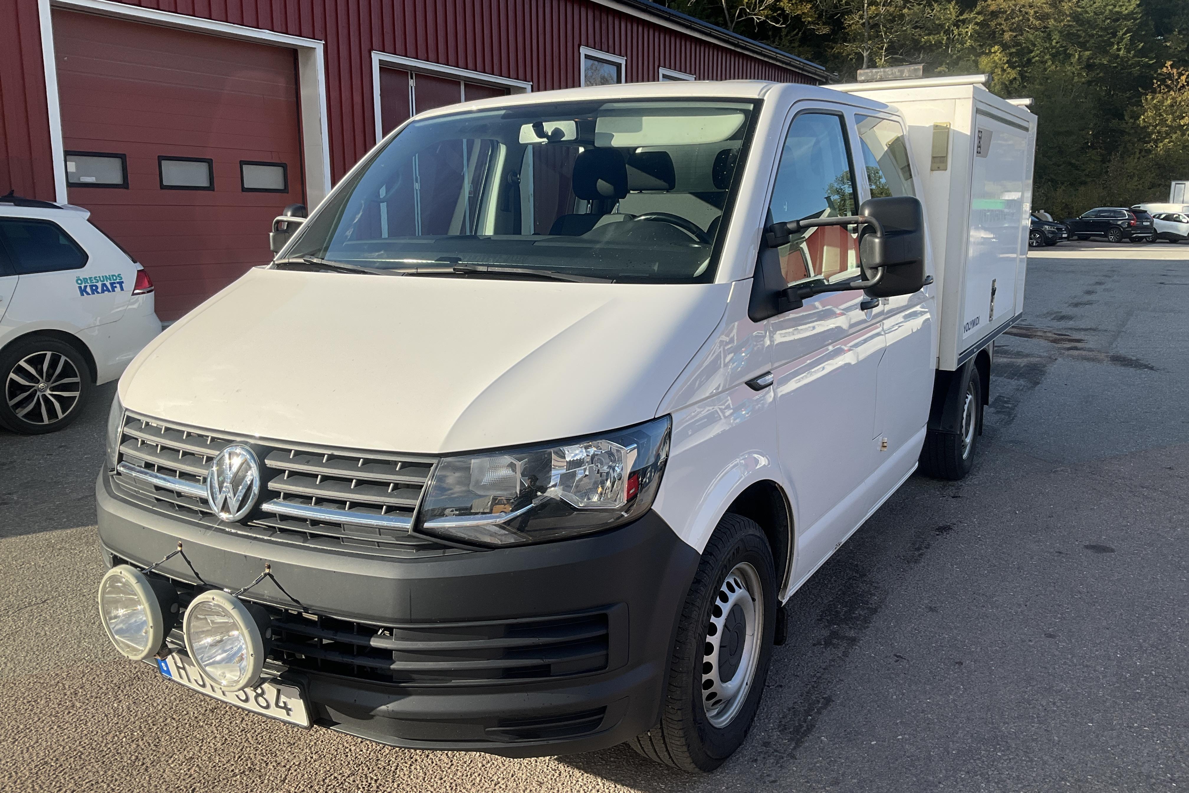 VW Transporter T6 2.0 TDI BMT 4MOTION (150hk) - 181 200 km - Käsitsi - valge - 2017