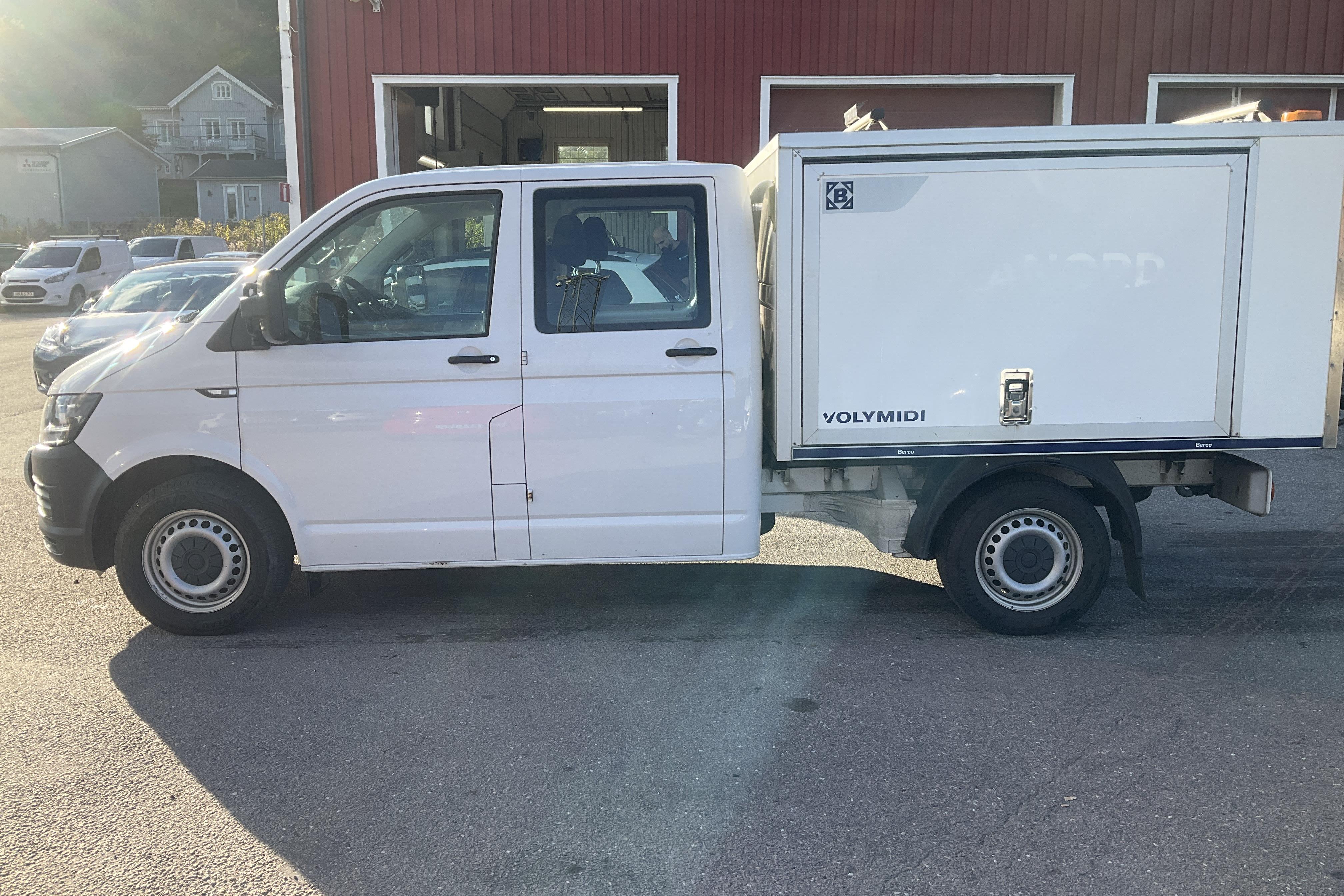 VW Transporter T6 2.0 TDI BMT 4MOTION (150hk) - 181 200 km - Manual - white - 2017