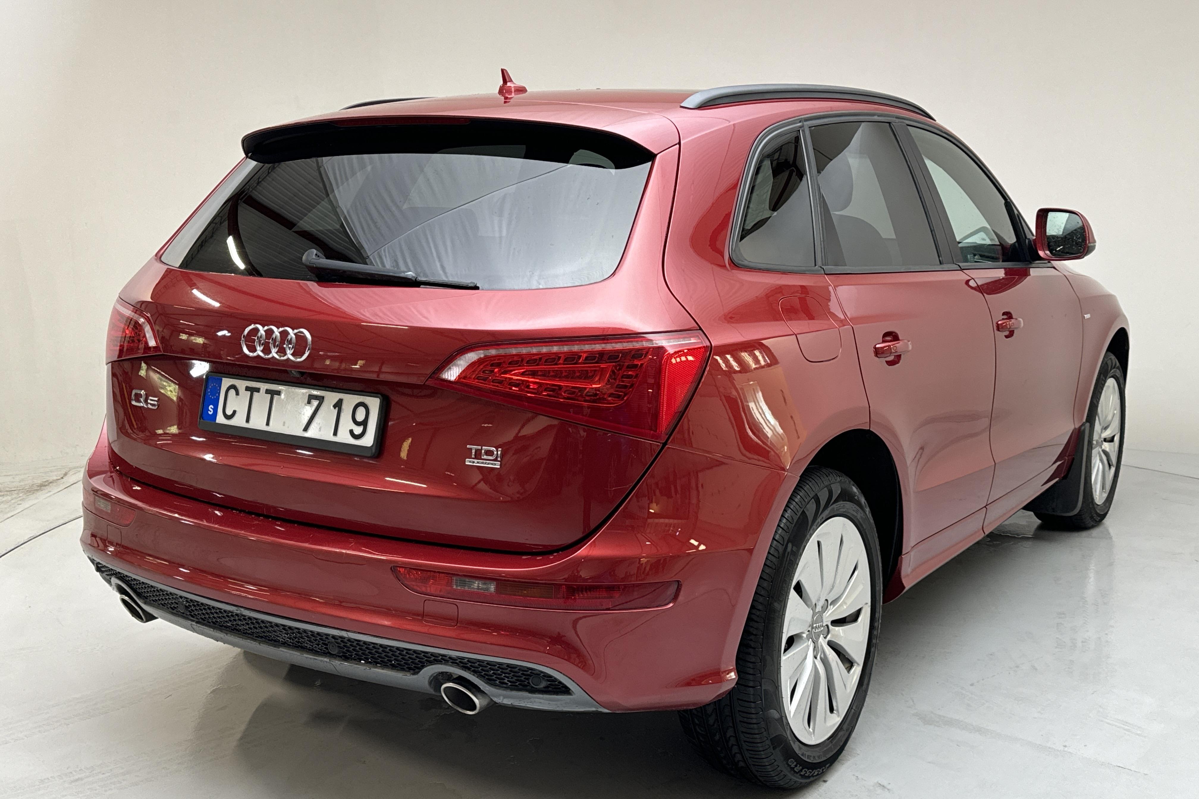 Audi Q5 3.0 TDI quattro (240hk) - 148 100 km - Automatic - Dark Red - 2012