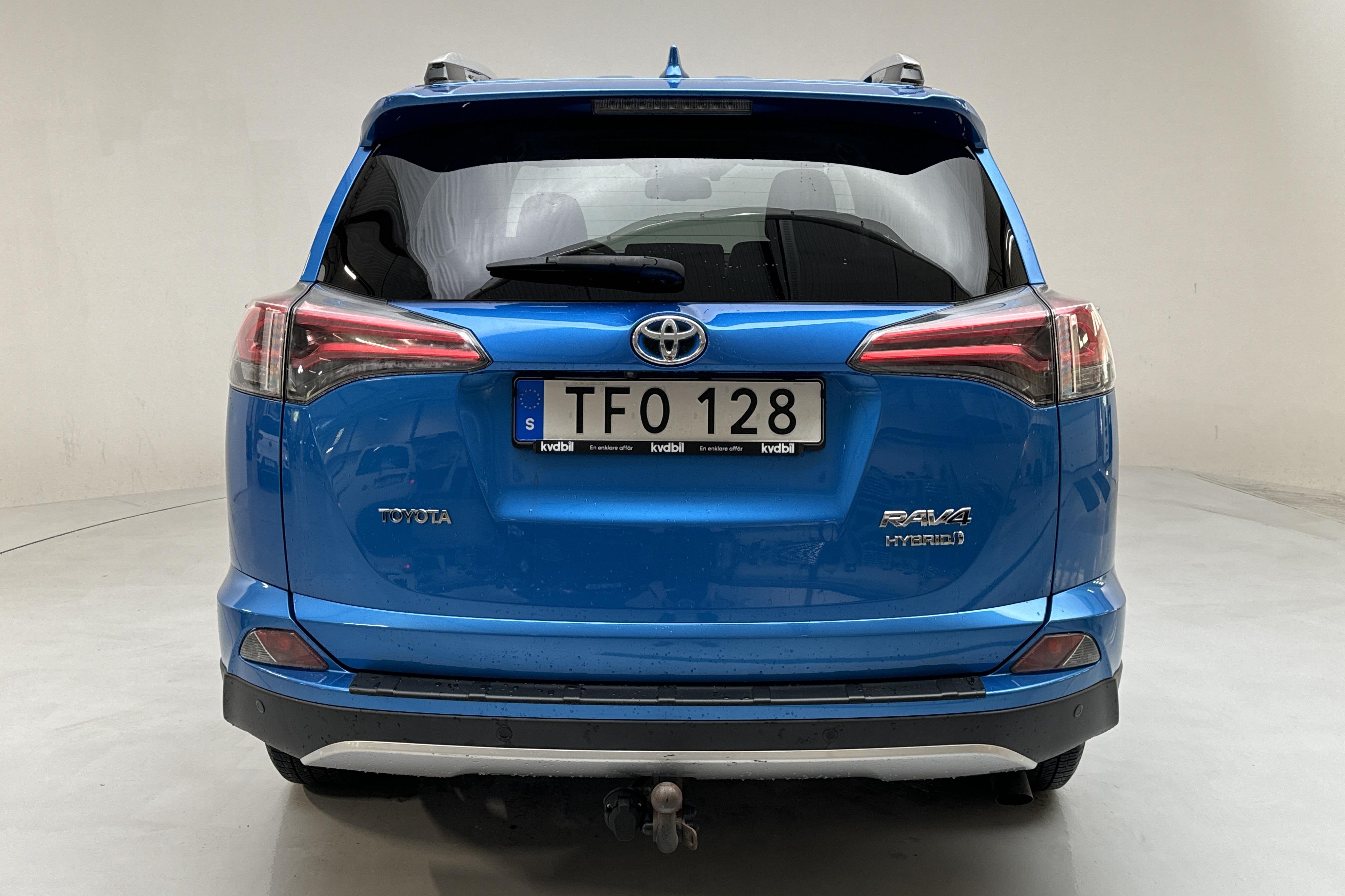 Toyota RAV4 2.5 HSD AWD (197hk) - 8 046 mil - Automat - blå - 2016