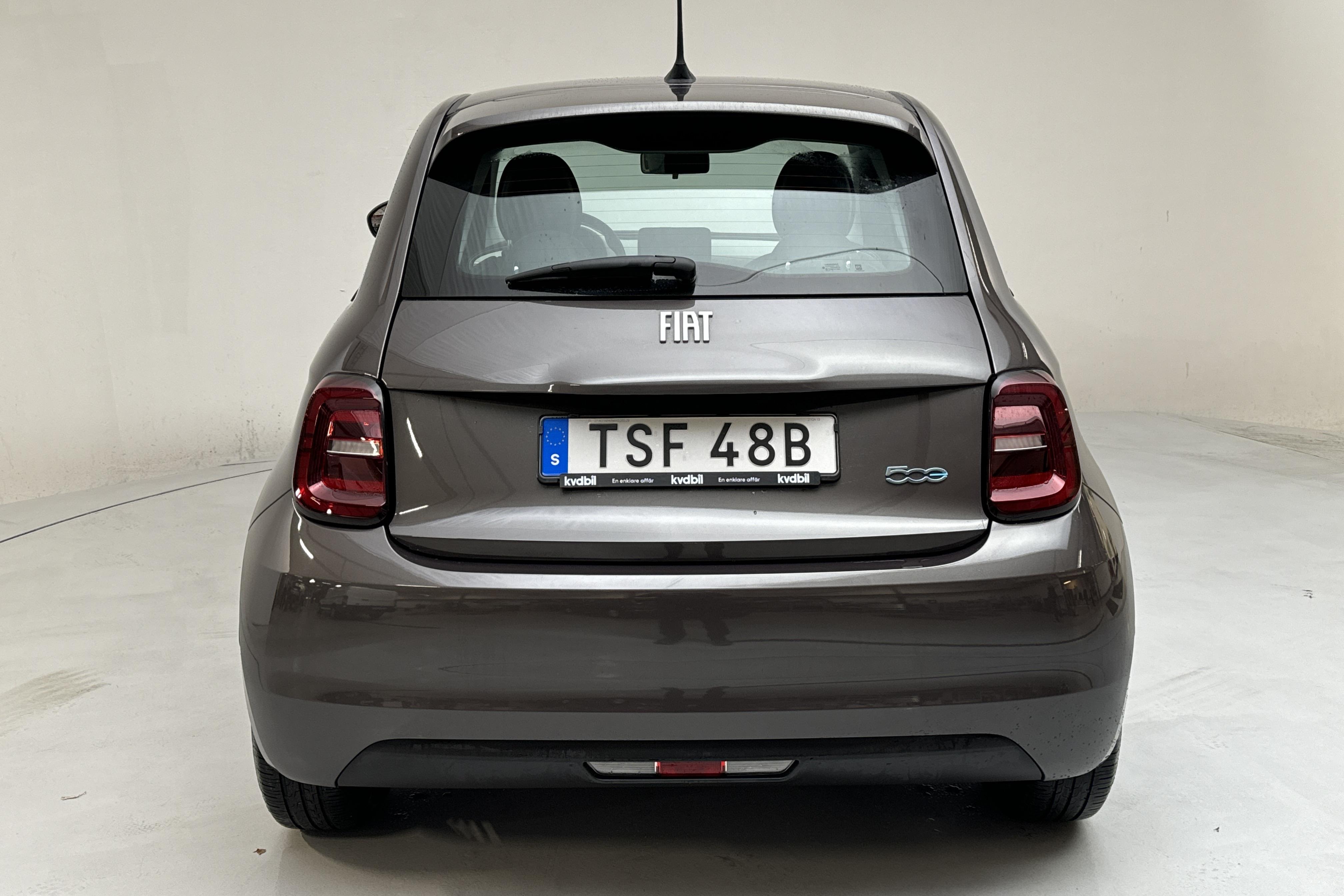 Fiat 500e (118hk) - 37 220 km - Automaatne - pruun - 2021