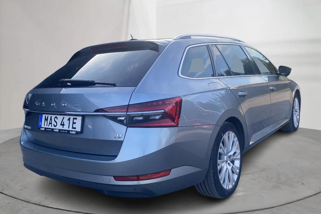 Skoda Superb 1.4 TSI PHEV Kombi (218hk) - 68 190 km - Automatic - gray - 2021