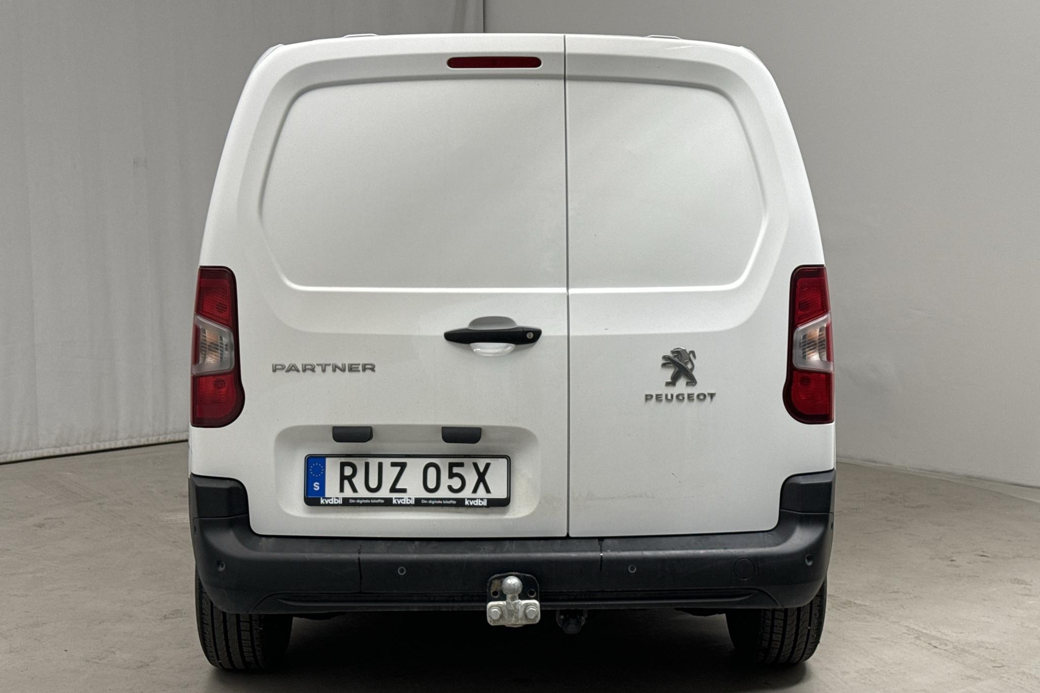 Peugeot Partner 1.5 HDI Skåp (130hk) - 52 130 km - Automatic - white - 2020