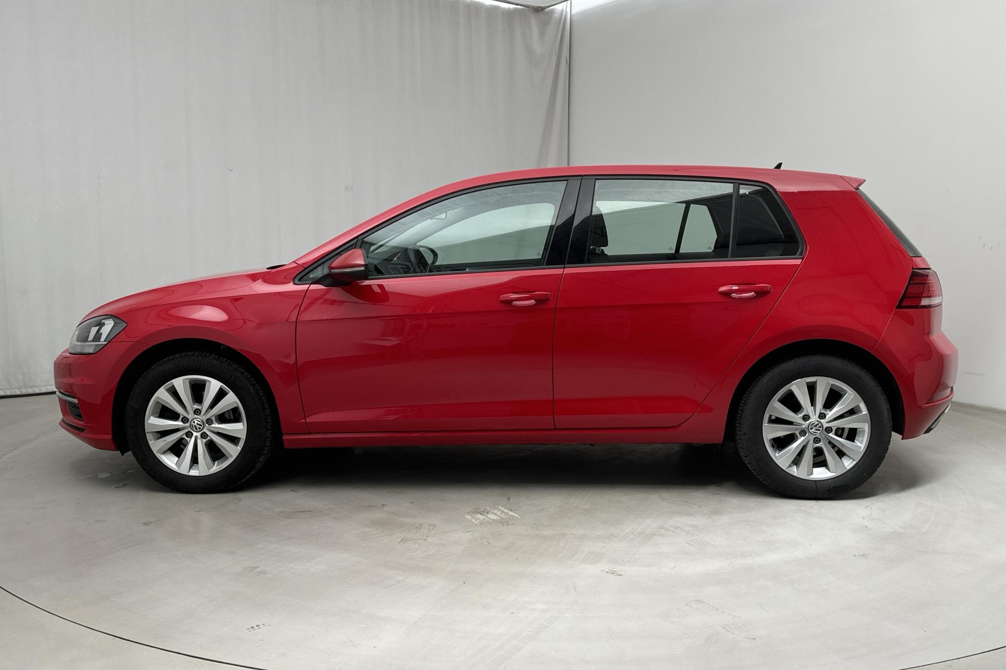 VW Golf VII 1.0 TSI 5dr (110hk) - 4 329 mil - Automat - röd - 2018