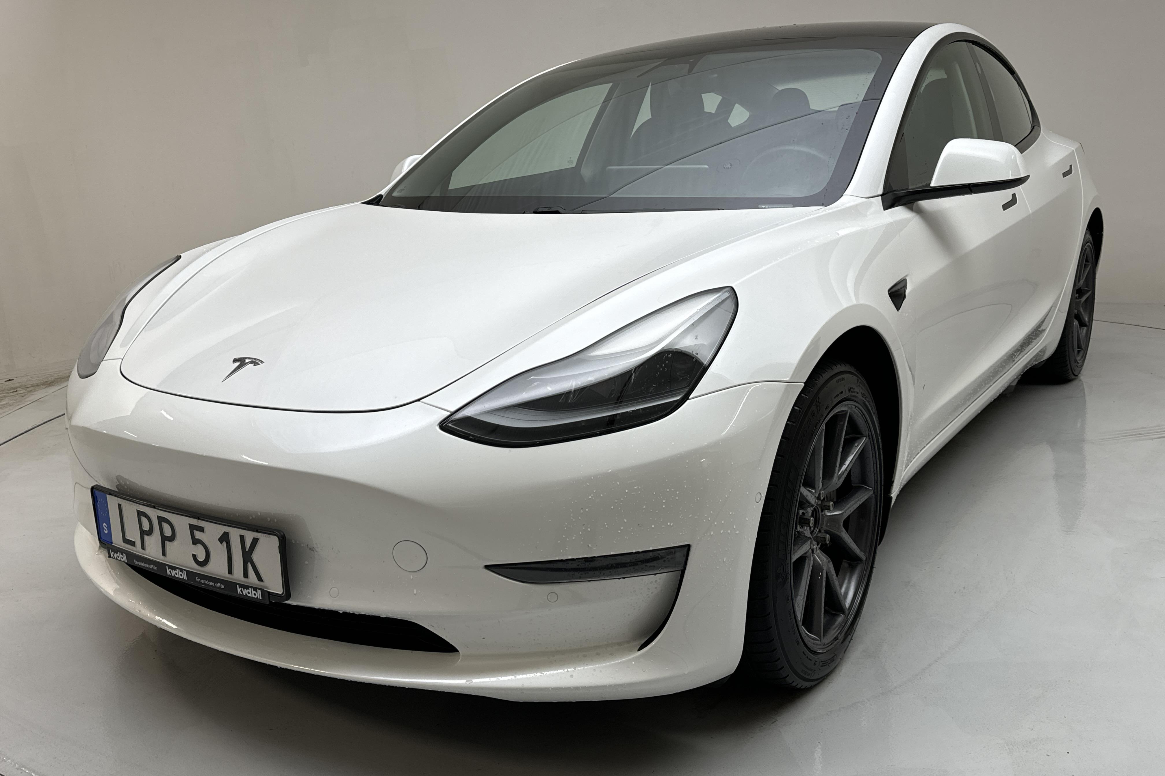 Tesla Model 3 Long Range Dual Motor AWD - 76 500 km - Automaattinen - valkoinen - 2021