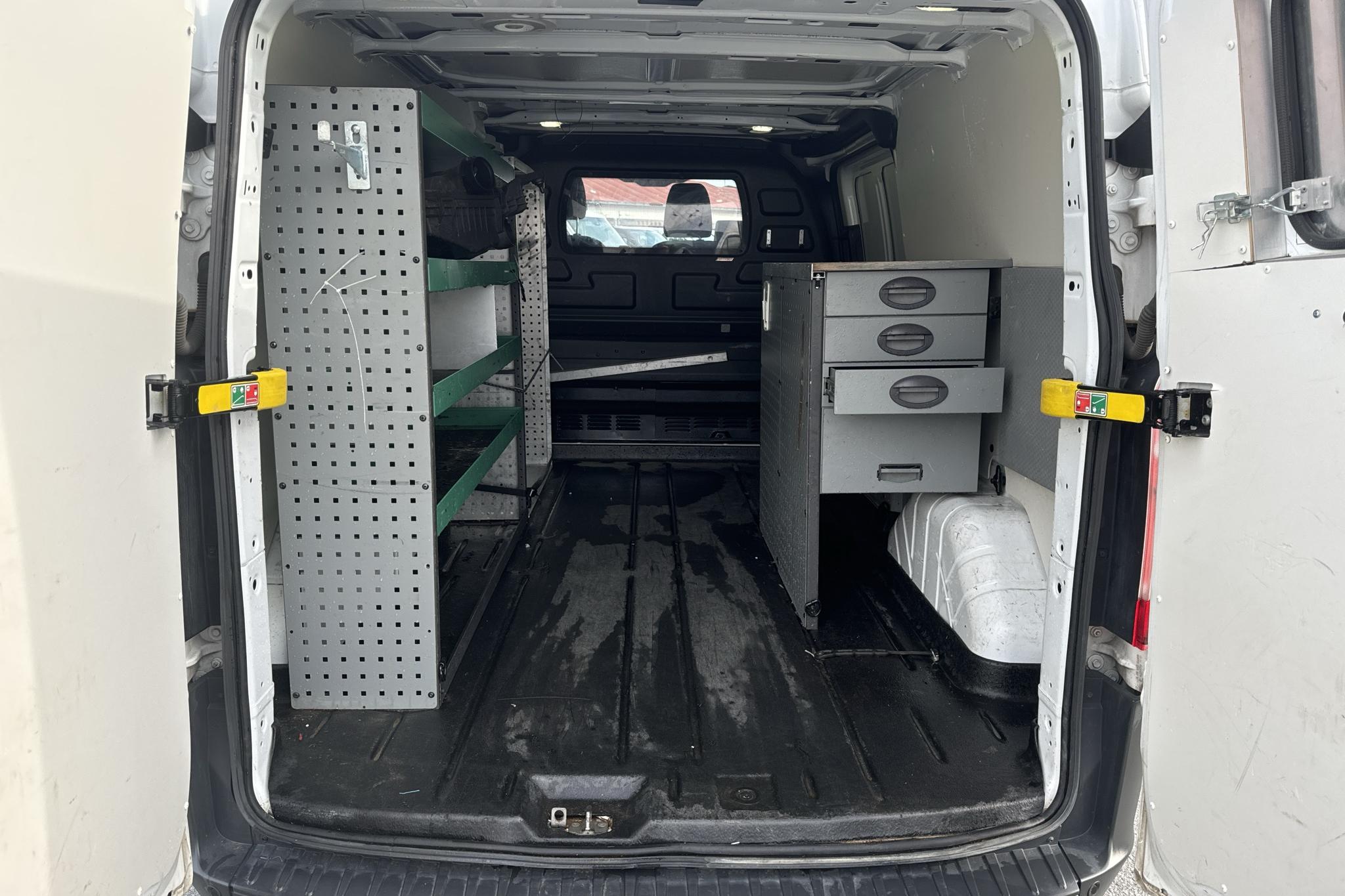 Ford Transit Custom 290 (130hk) - 241 060 km - Manualna - biały - 2018