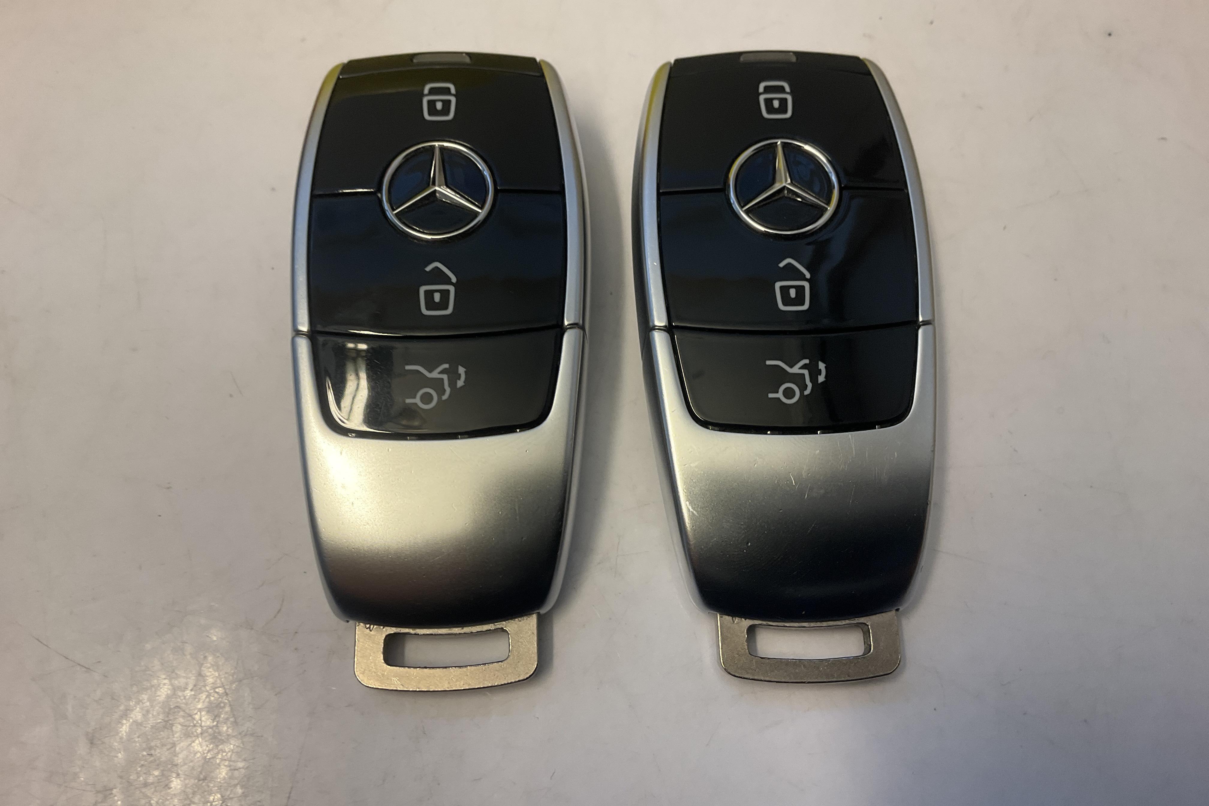 Mercedes E 300 de Kombi S213 (316hk) - 13 903 mil - Automat - vit - 2021