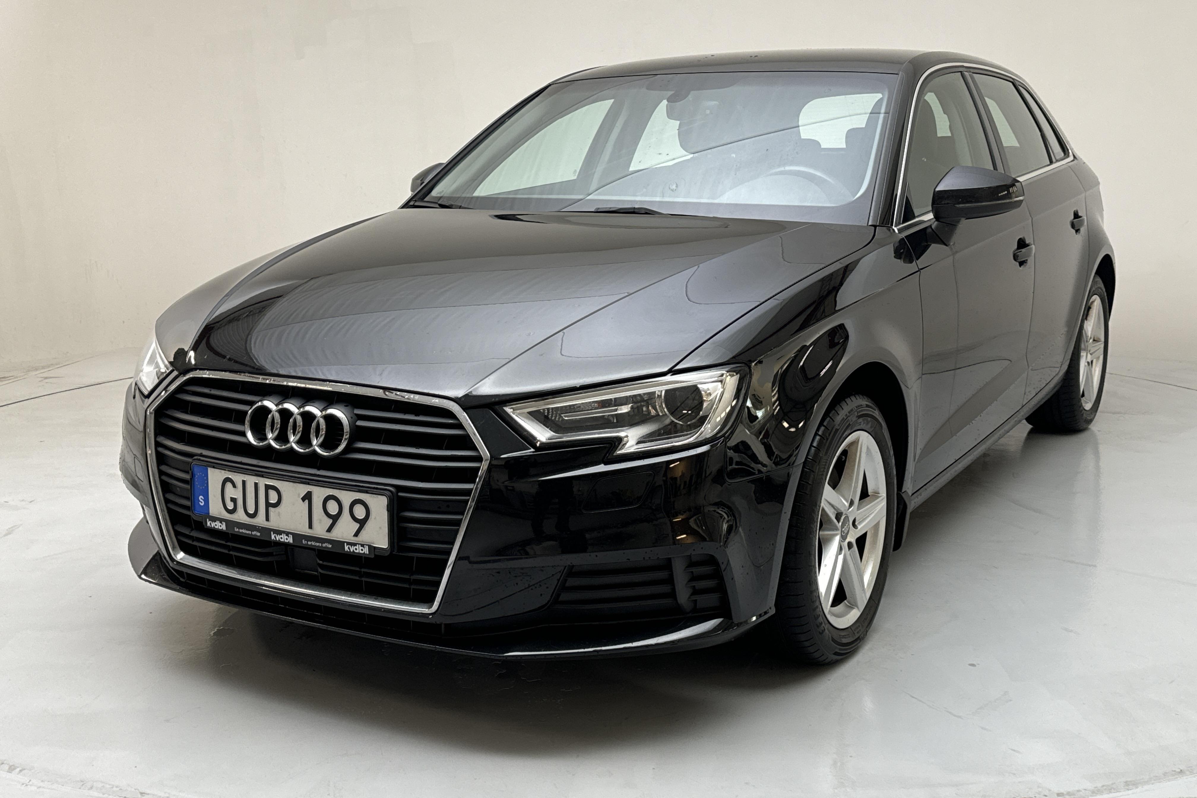 Audi A3 1.5 TFSI Sportback (150hk) - 100 230 km - Automatyczna - czarny - 2018