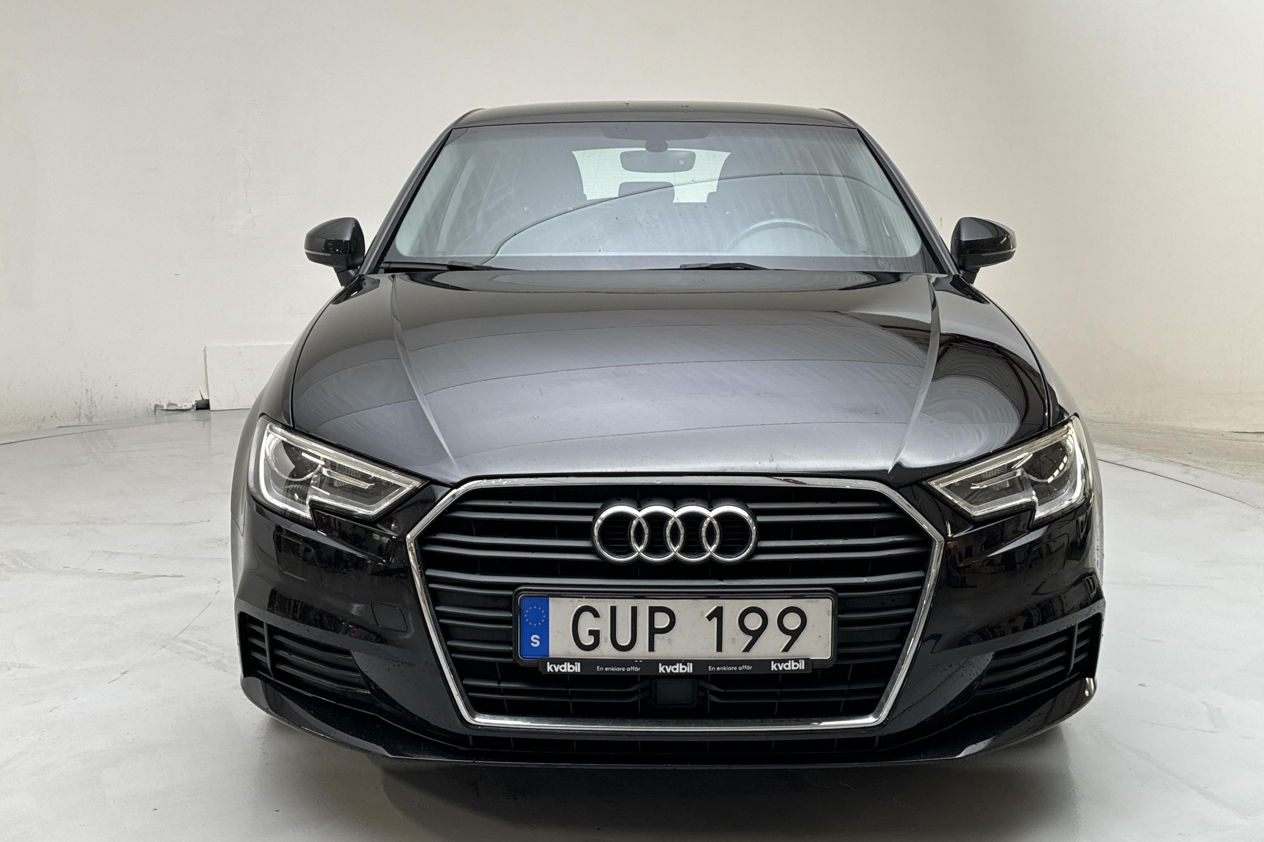 Audi A3 1.5 TFSI Sportback (150hk) - 100 230 km - Automatic - black - 2018