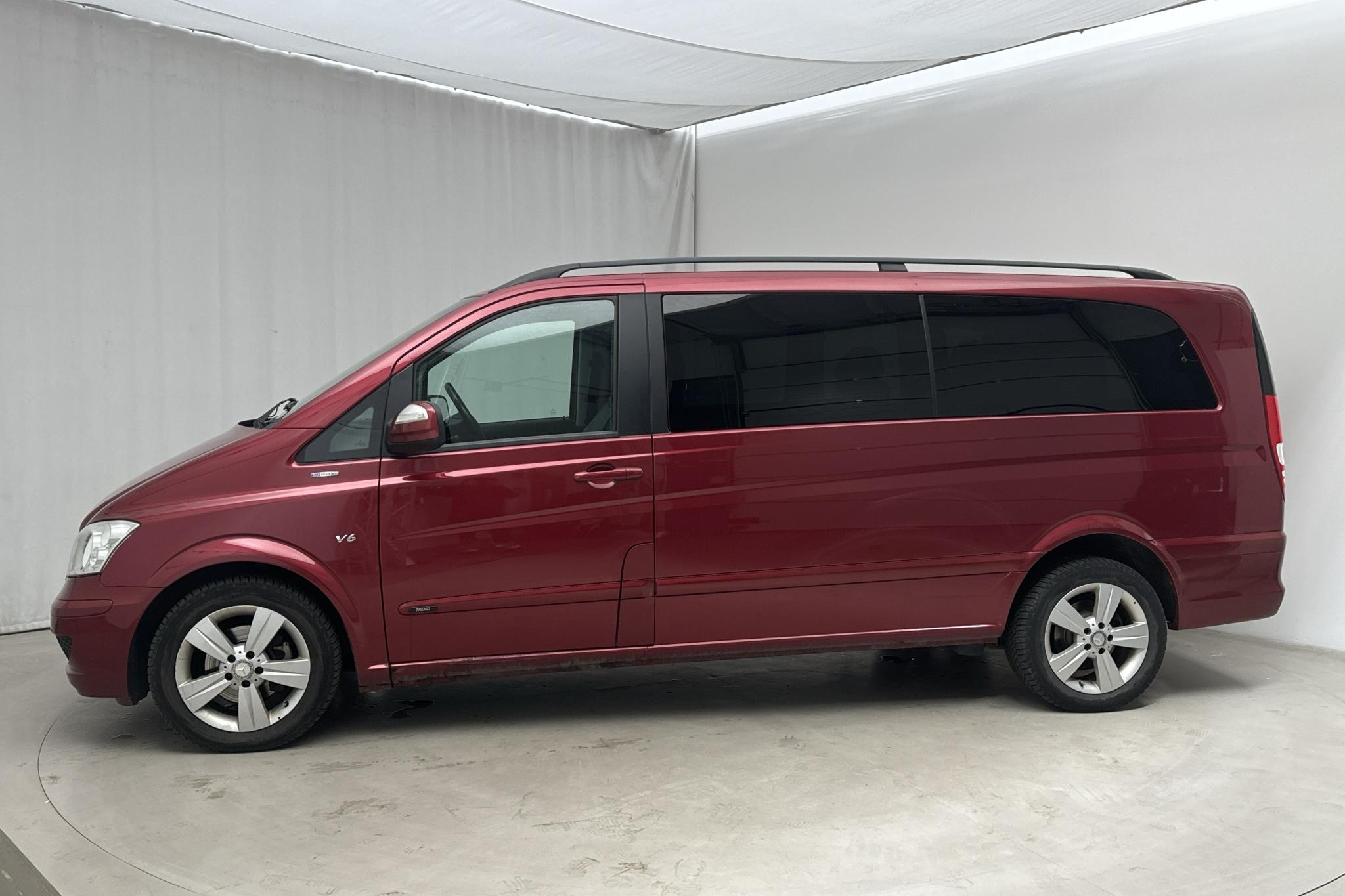 Mercedes Viano 3.0 CDI (224hk) - 204 190 km - Automatic - Dark Red - 2011