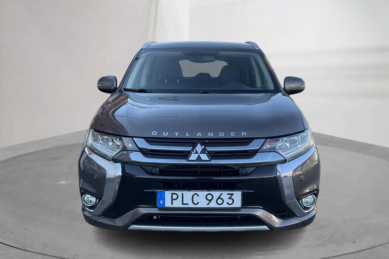 Mitsubishi Outlander 2.0 Plug-in Hybrid 4WD (121hk) - 125 810 km - Automatyczna - brązowy - 2017