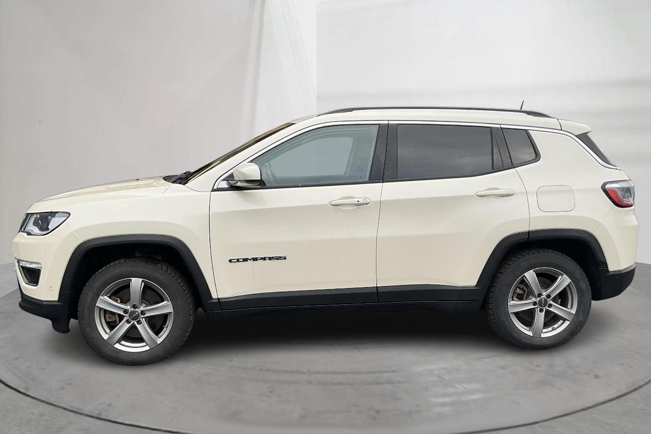 Jeep Compass 1.3 PHEV 4WD (190hk) - 8 111 mil - Automat - vit - 2020