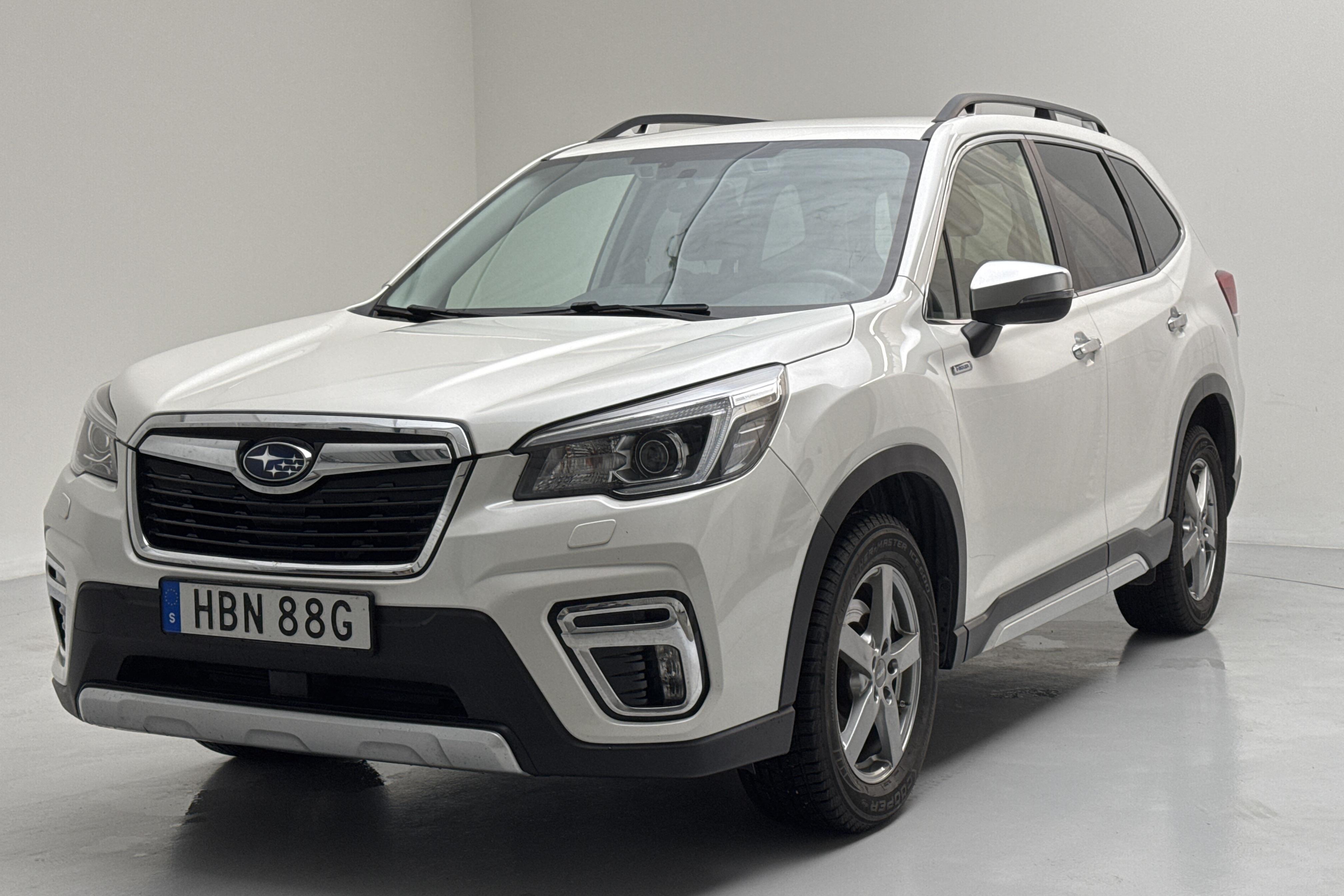 Subaru Forester e-Boxer 2.0i AWD (150hk) - 6 006 mil - Automat - vit - 2020