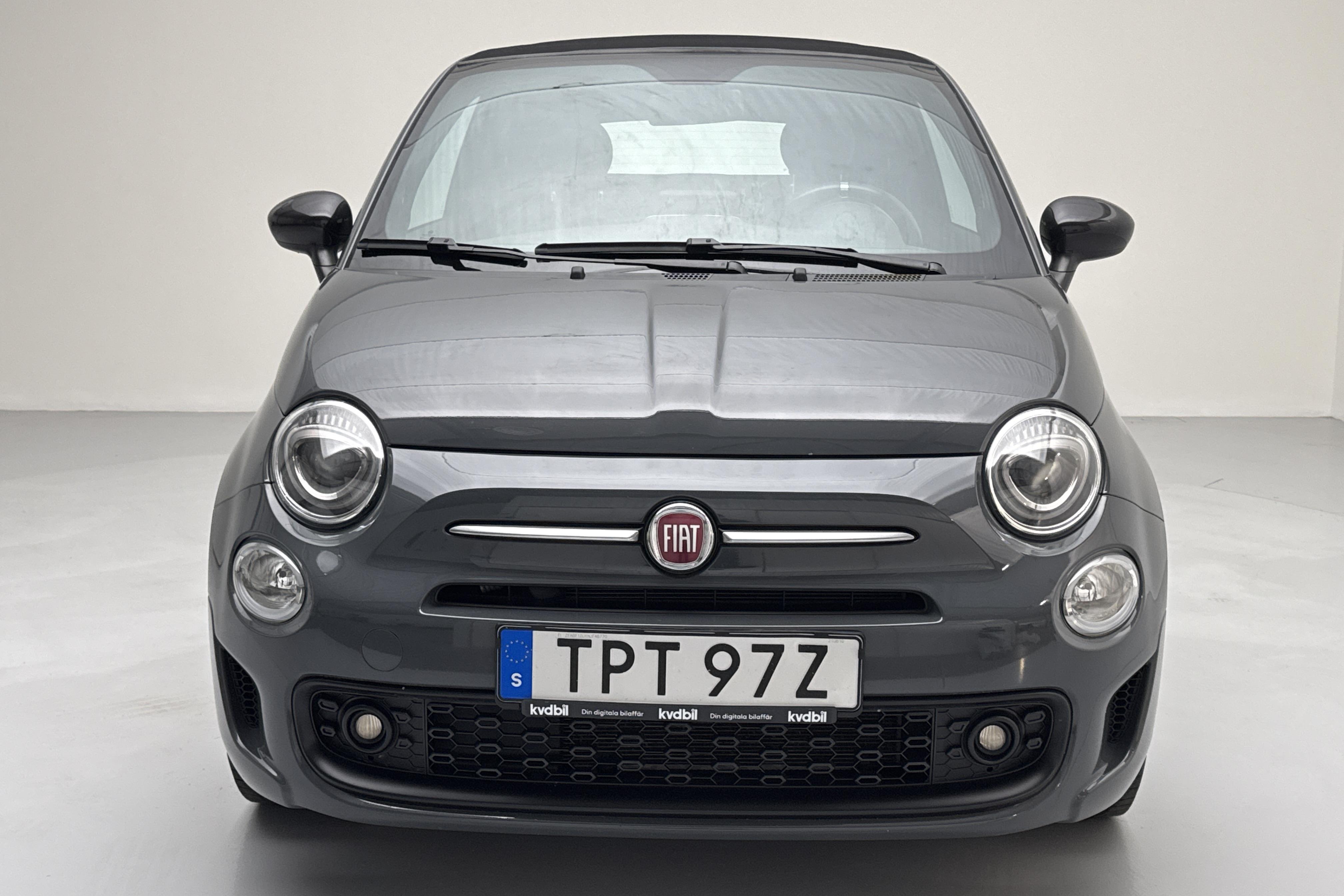 Fiat 500 Hybrid Cab (70hk) - 45 890 km - Manuaalinen - harmaa - 2021