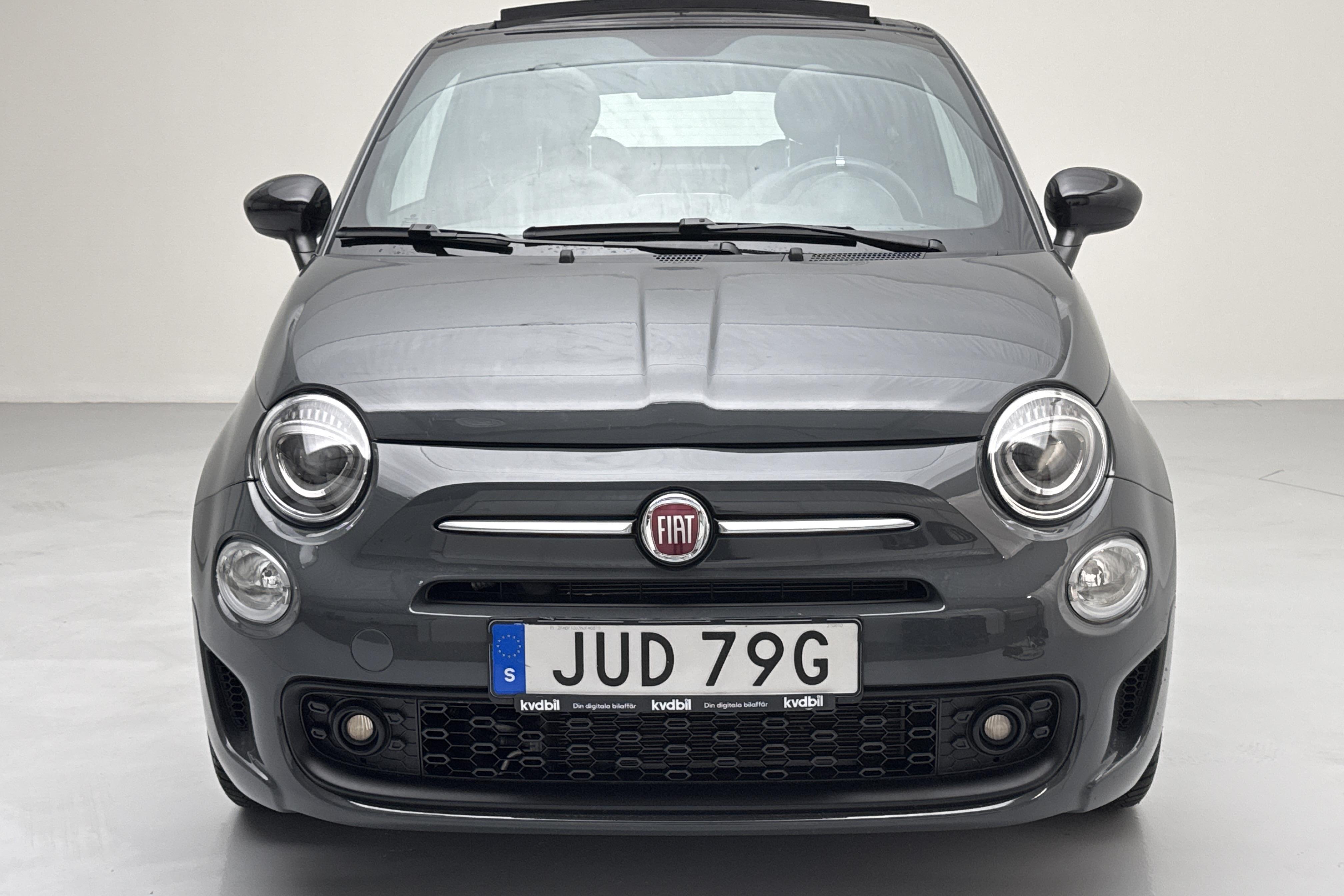 Fiat 500 Hybrid Cab (70hk) - 1 553 mil - Manuell - grå - 2021