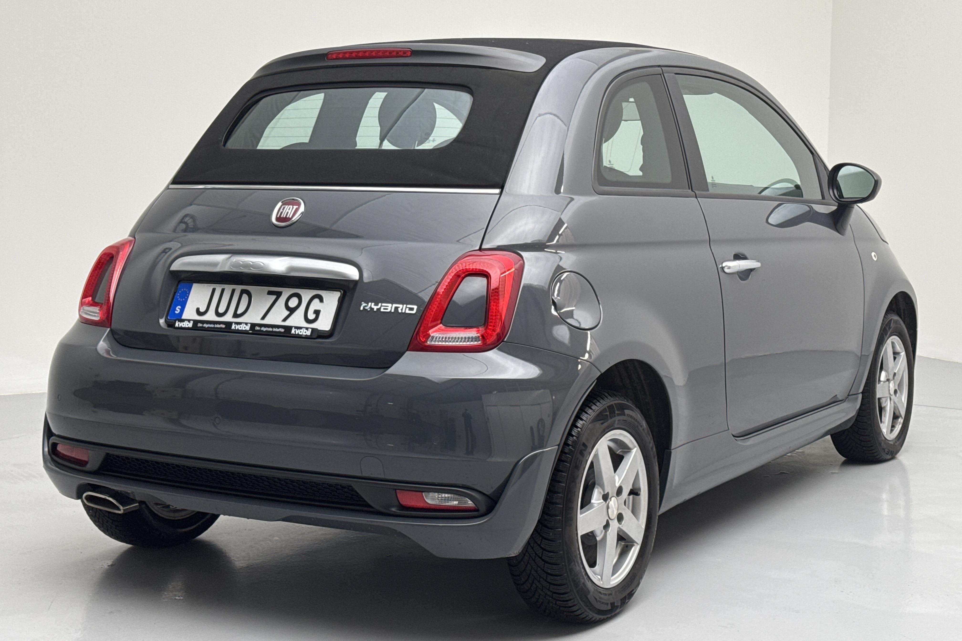 Fiat 500 Hybrid Cab (70hk) - 1 553 mil - Manuell - grå - 2021