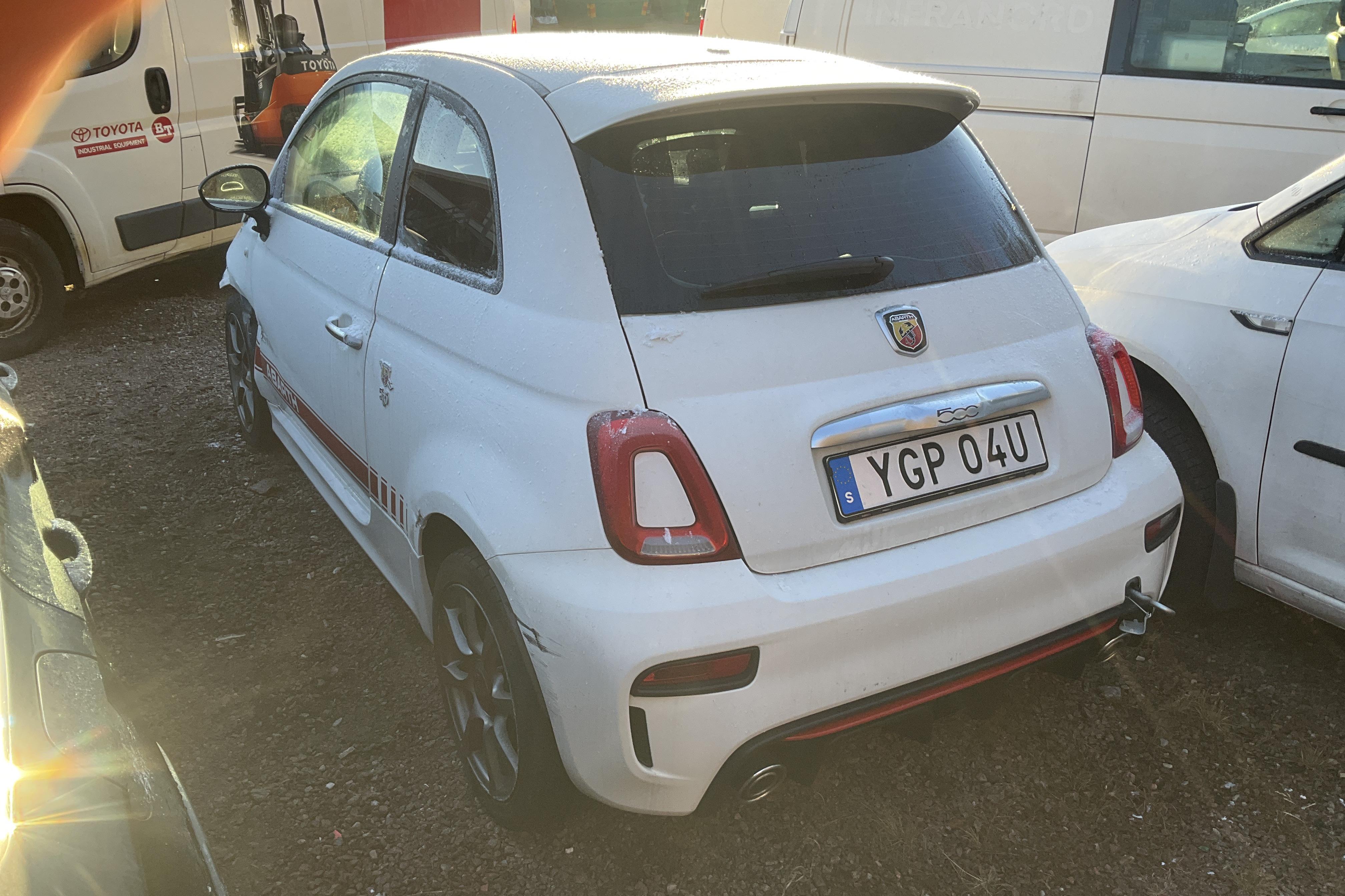 Fiat Abarth 595 - 3 773 mil - Manuell - vit - 2022