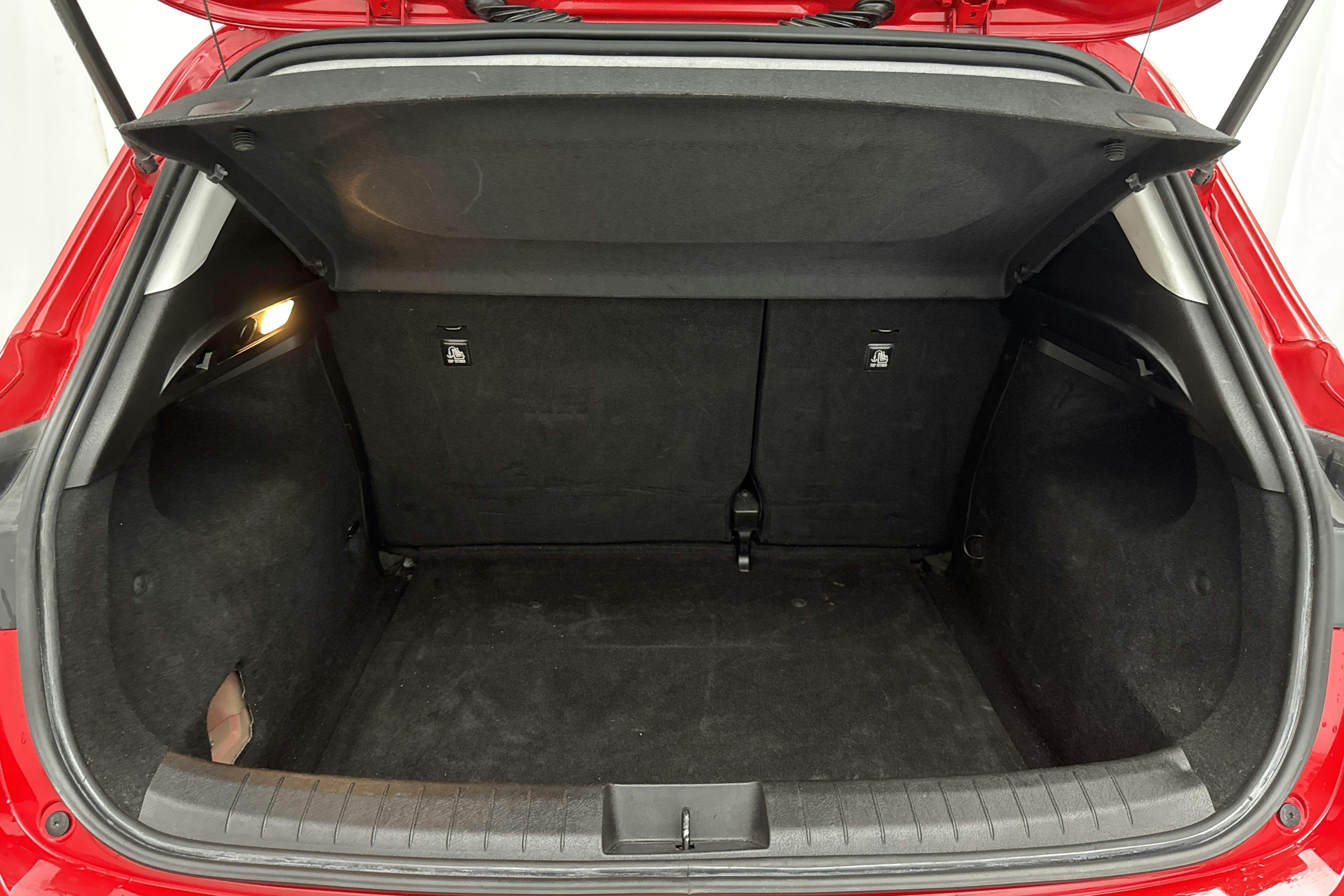 Fiat Tipo 1.4 5dr (95hk) - 115 410 km - Käsitsi - punane - 2019