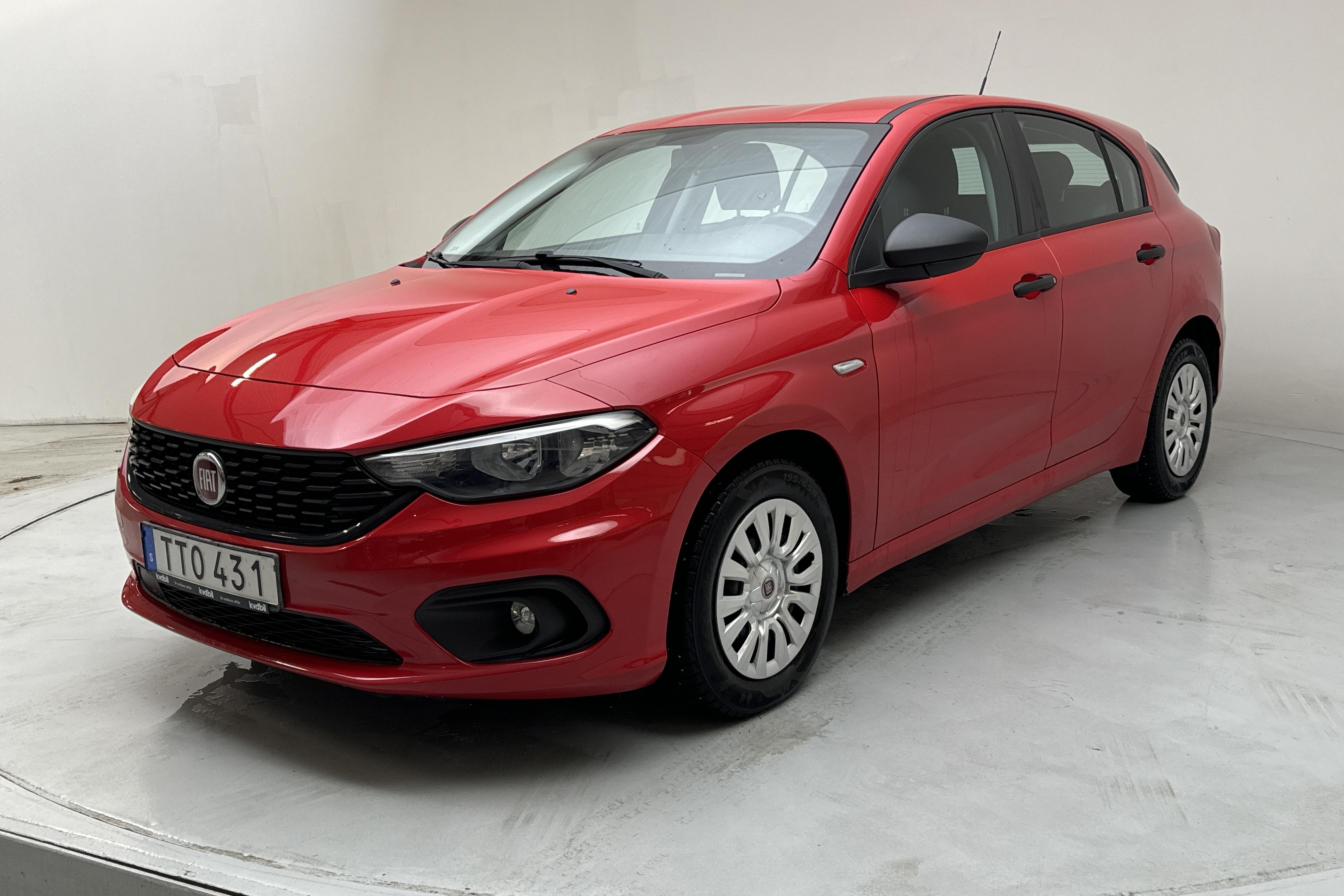 Fiat Tipo 1.4 5dr (95hk) - 80 060 km - Manual - red - 2019