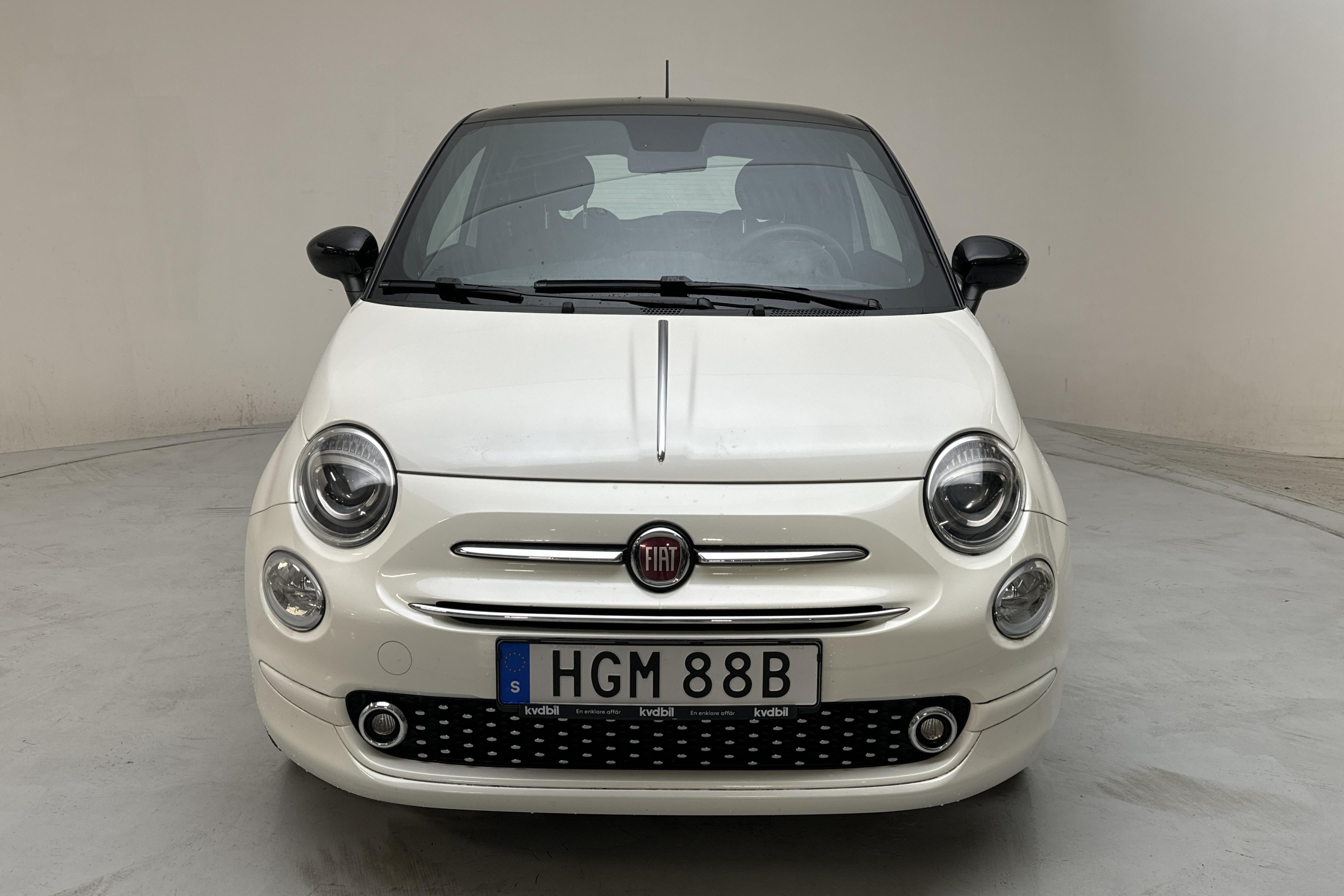 Fiat 500 1.2 (69hk) - 4 915 mil - Manuell - vit - 2019