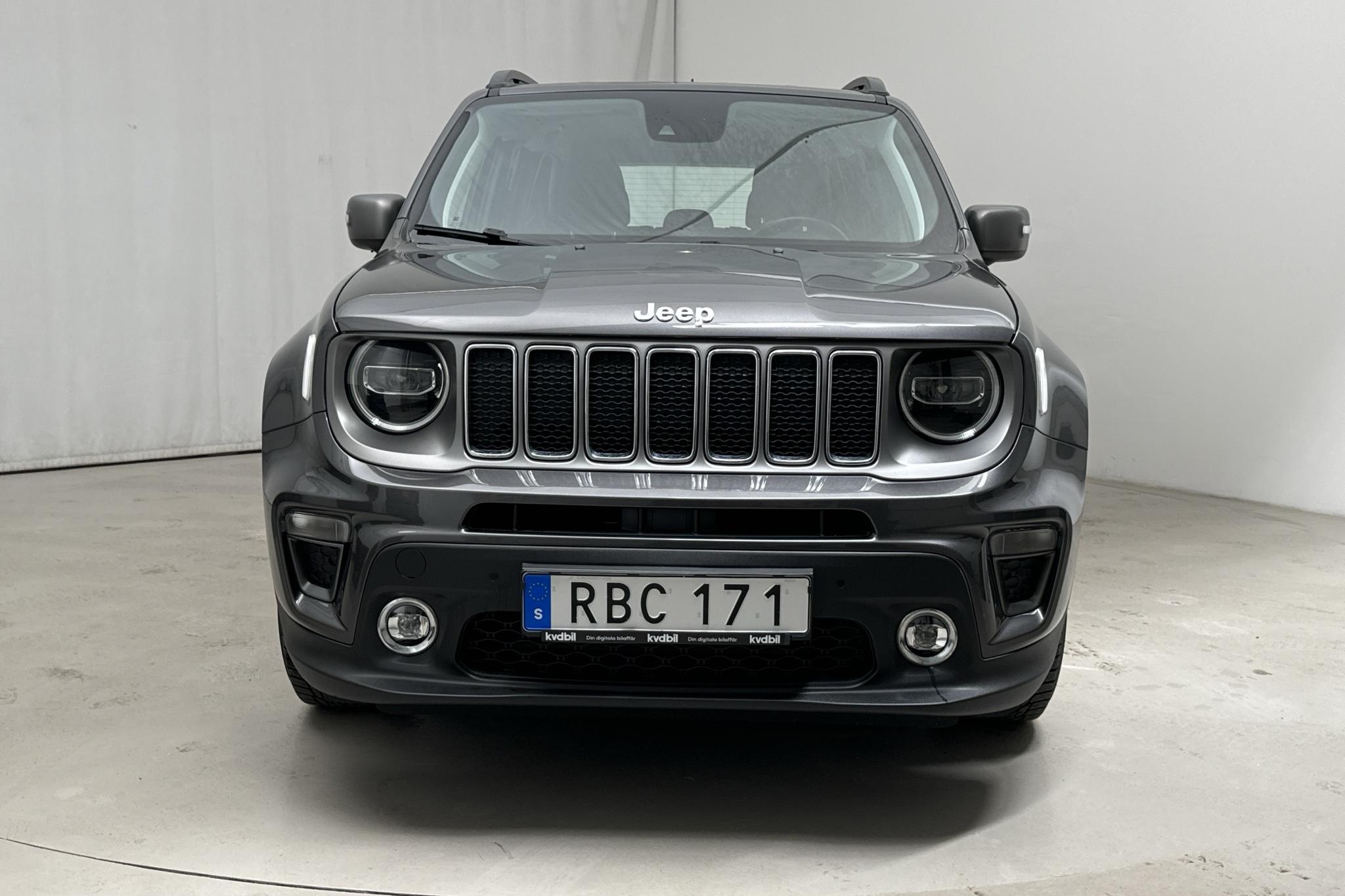 Jeep Renegade 1.0 GSE T3 2WD (120hk) - 4 536 mil - Manuell - grå - 2019