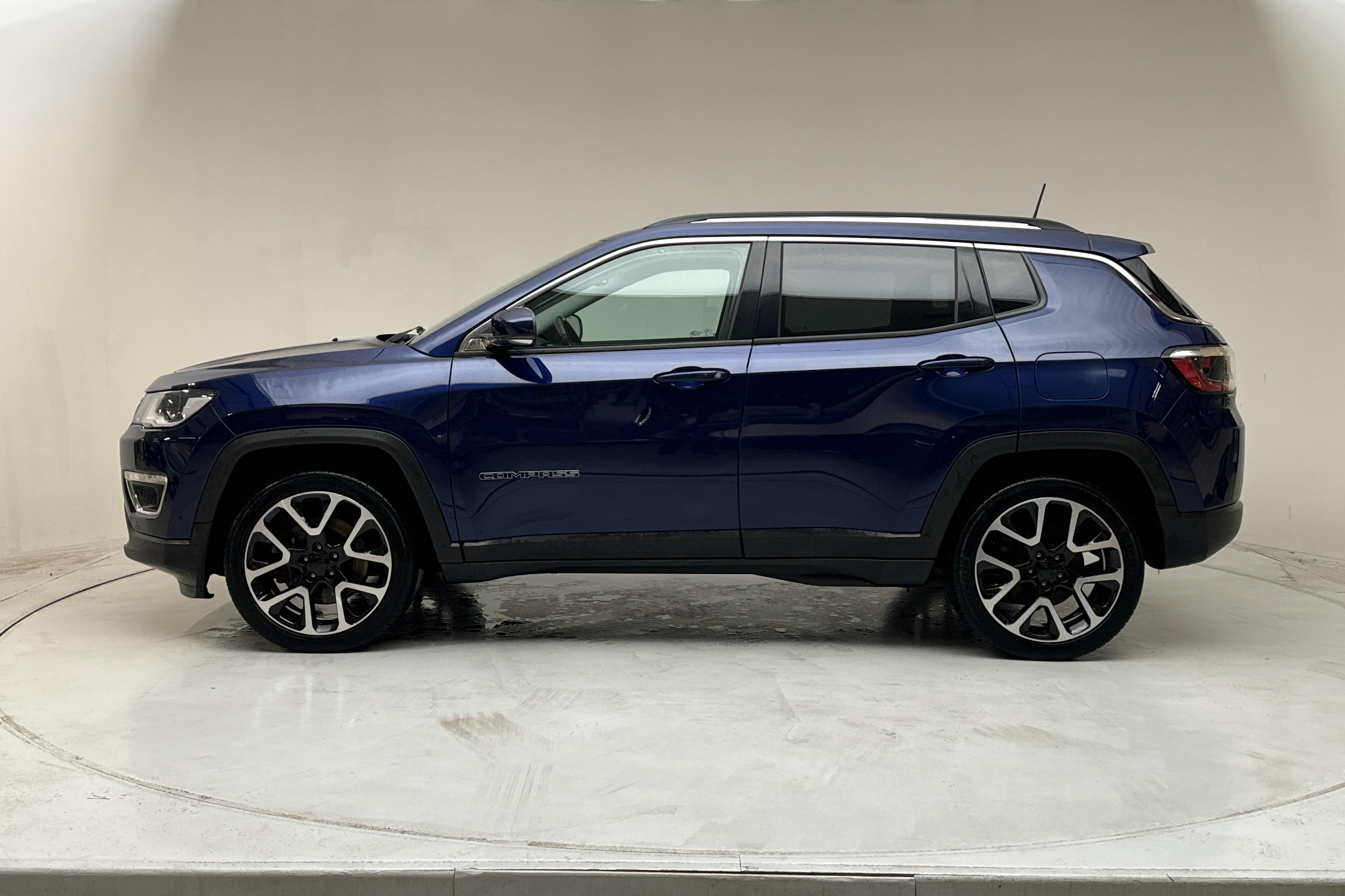 Jeep Compass 1.3 PHEV 4WD (190hk) - 81 650 km - Automaattinen - sininen - 2020