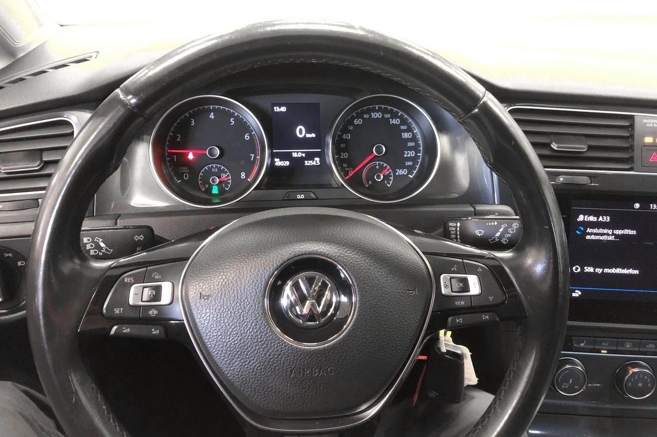 VW Golf VII 1.5 TGI Sportscombi (130hk) - 49 020 km - Käsitsi - valge - 2019