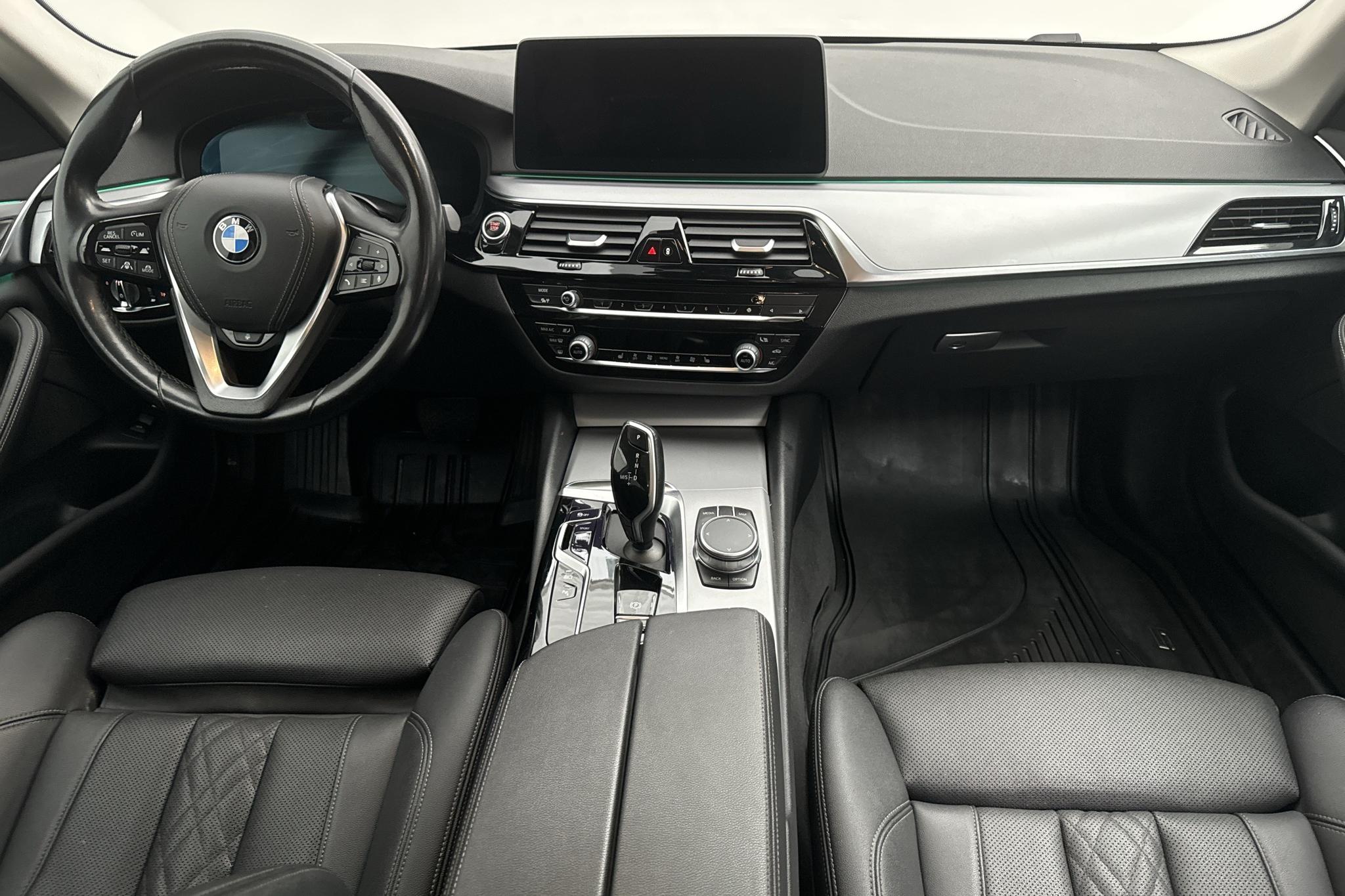 BMW 530e xDrive Touring, G31 12kWh LCI (292hk) - 107 740 km - Automaattinen - harmaa - 2021