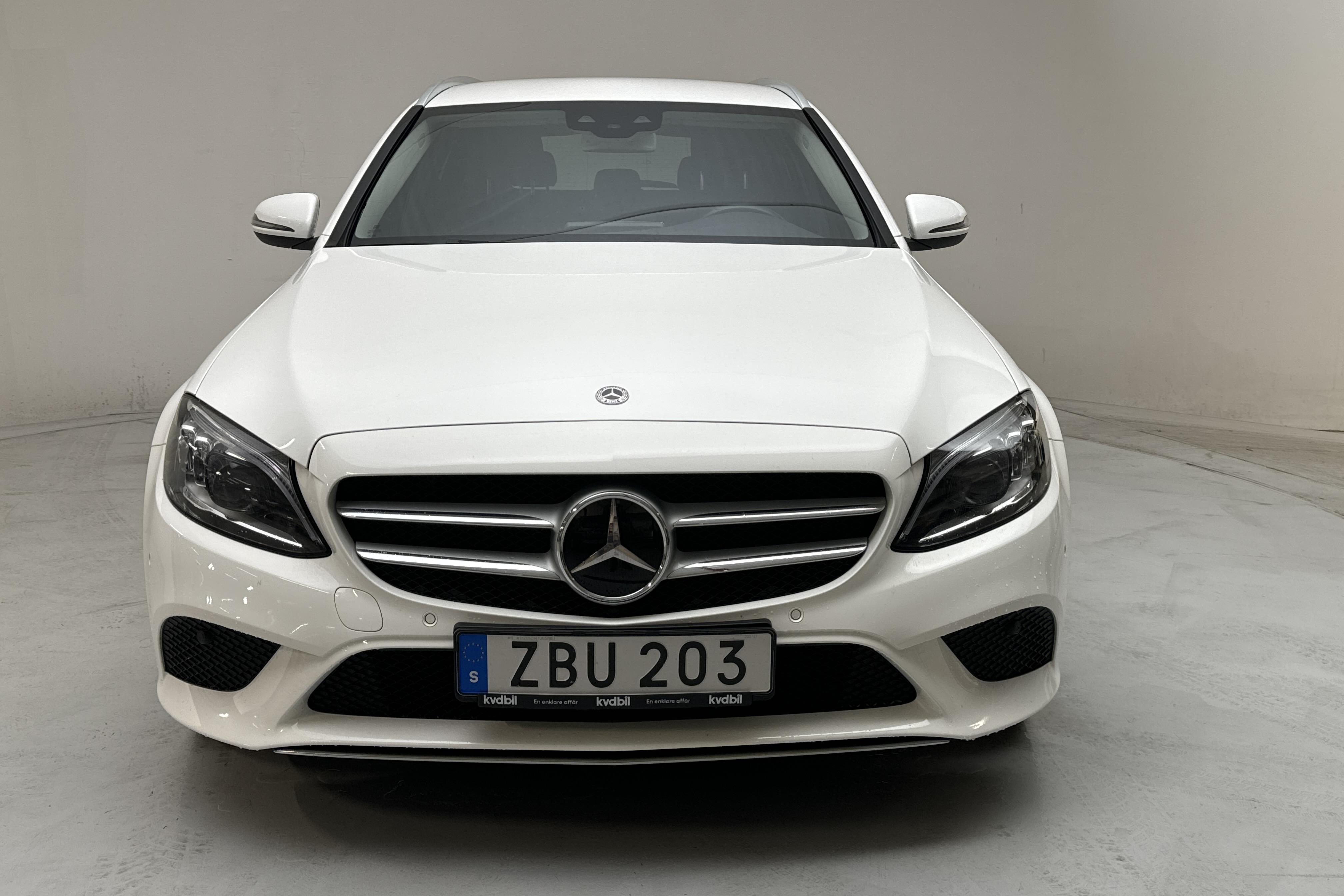 Mercedes C 220 d Kombi S205 (194hk) - 77 710 km - Automaatne - valge - 2021