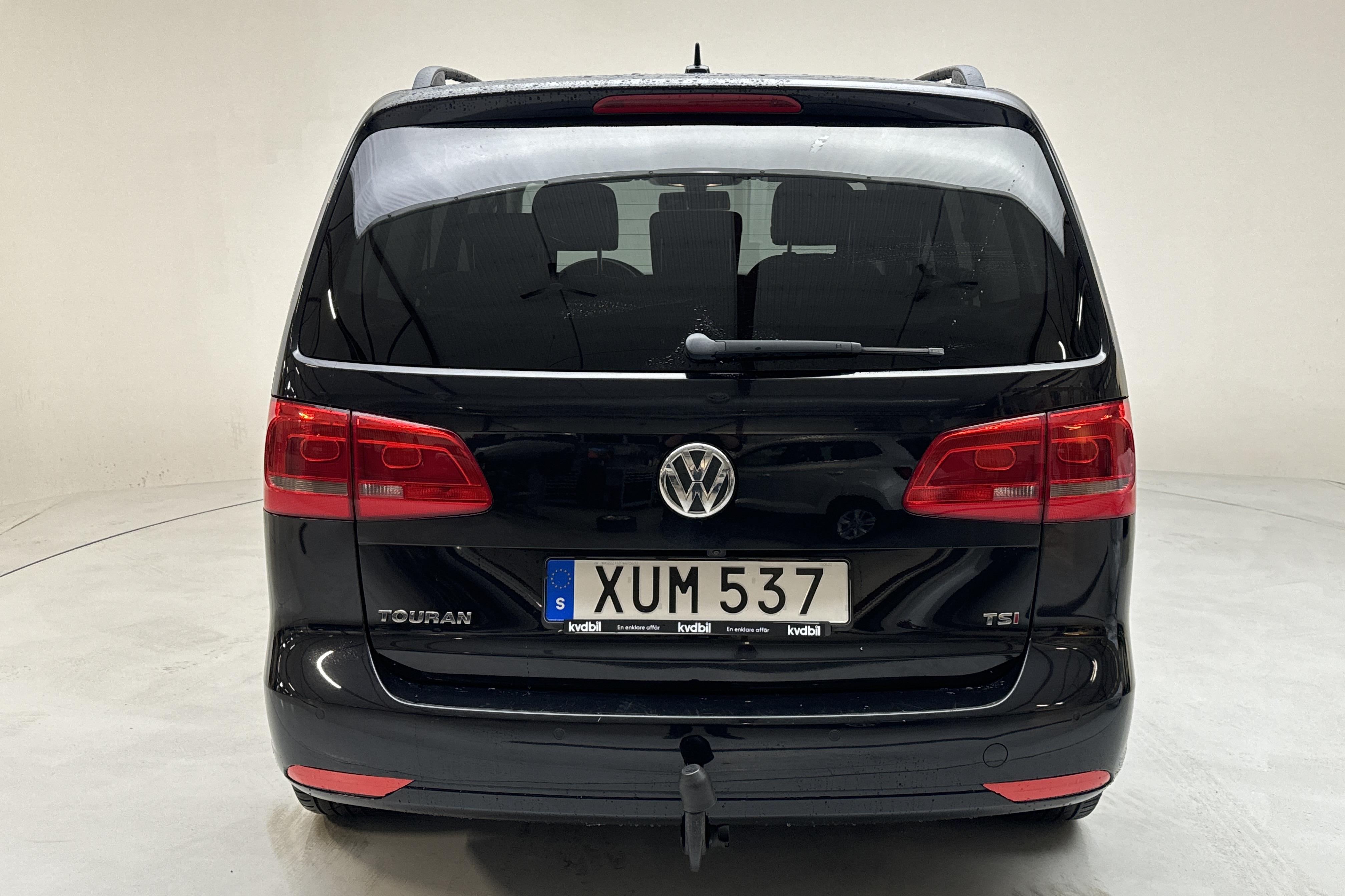 VW Touran 1.4 TSI (140hk) - 169 730 km - Manualna - czarny - 2015