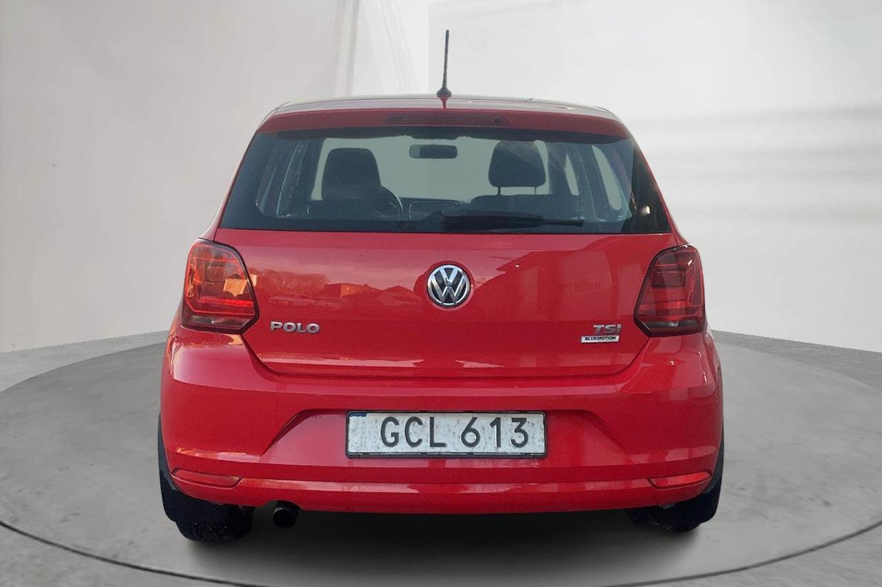 VW Polo 1.2 TSI 5dr (90hk) - 5 446 mil - Manuell - röd - 2015