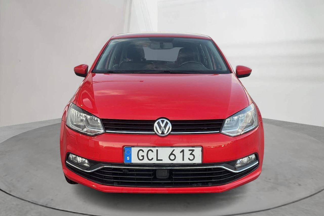 VW Polo 1.2 TSI 5dr (90hk) - 5 446 mil - Manuell - röd - 2015