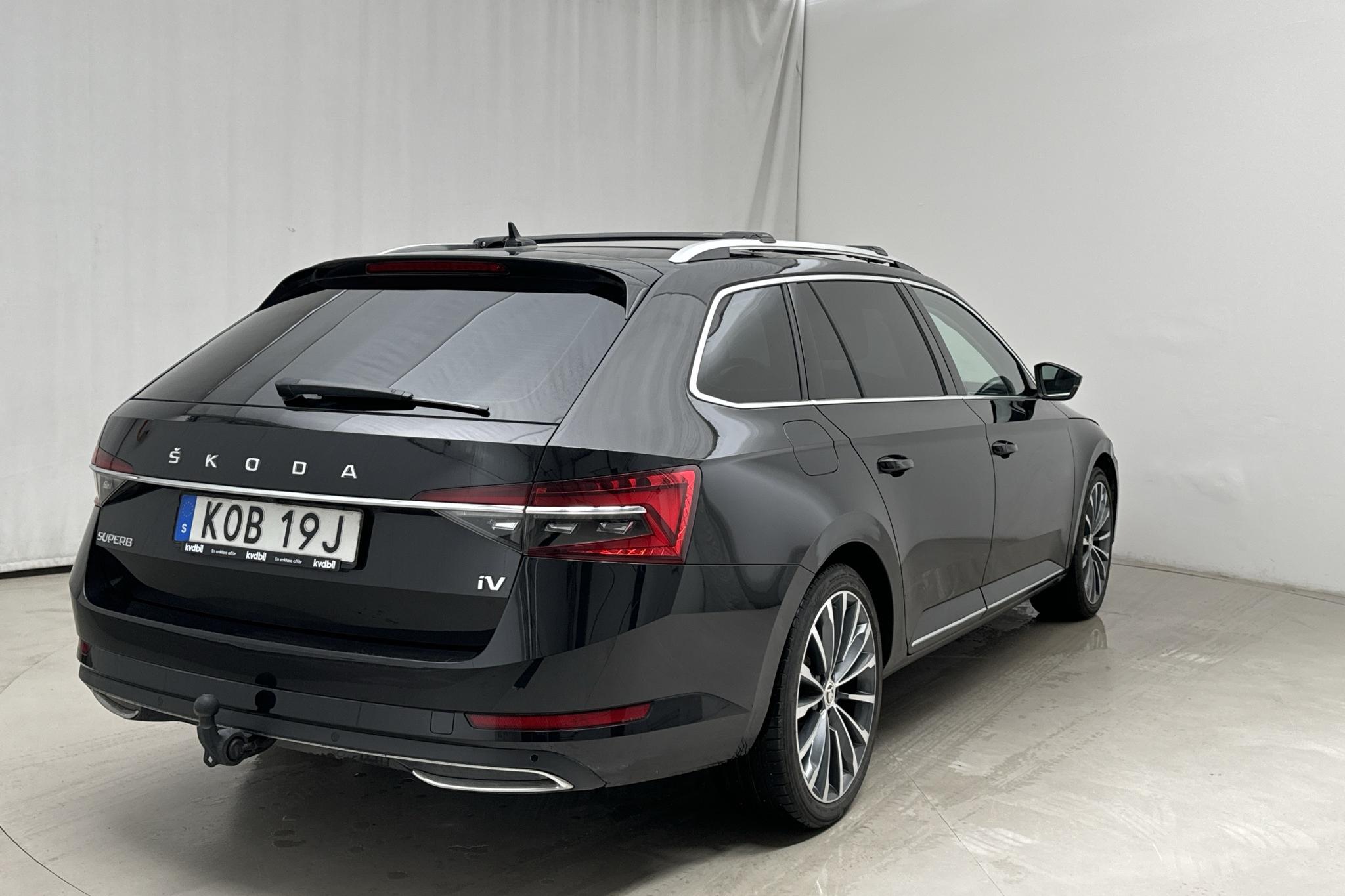 Skoda Superb 1.4 TSI PHEV Kombi (218hk) - 40 170 km - Automatic - black - 2021