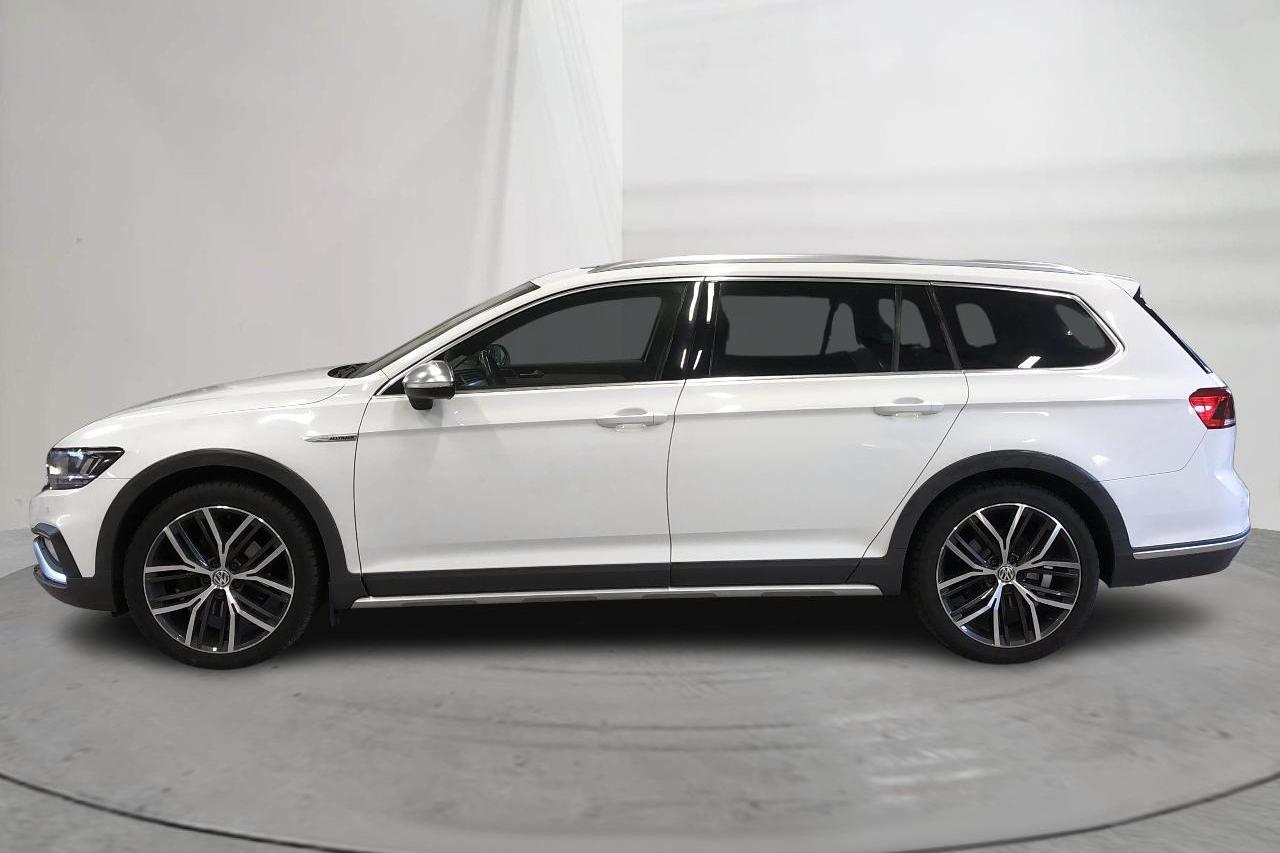 VW Passat Alltrack 2.0 TDI Sportscombi 4MOTION (190hk) - 185 780 km - Automatic - white - 2020