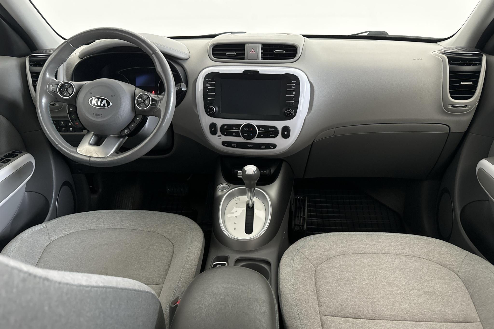 KIA Soul EV 30 kWh (110hk) - 9 635 mil - Automat - vit - 2019