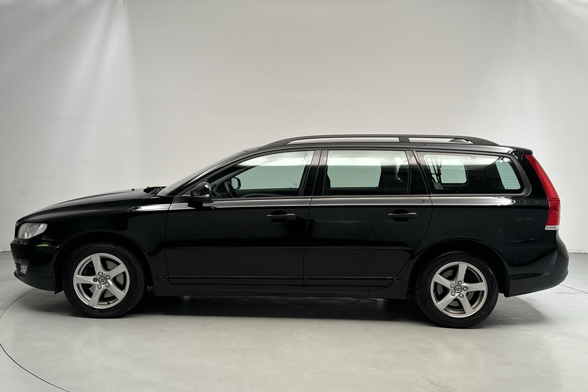 Volvo V70 II D3 (150hk) - 96 360 km - Automatic - black - 2016