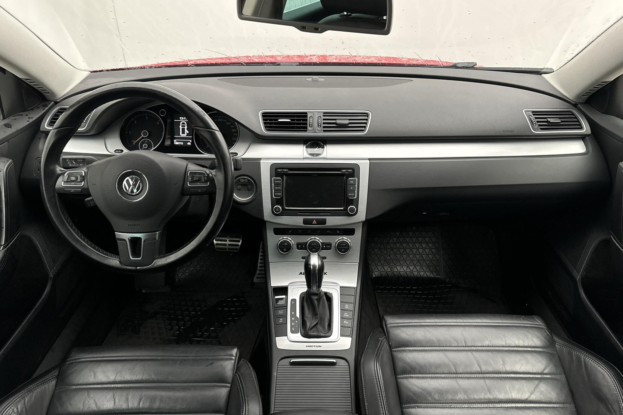 VW Passat Alltrack 2.0 TDI BlueMotion Technology 4Motion (177hk) - 188 720 km - Automatyczna - czerwony - 2014