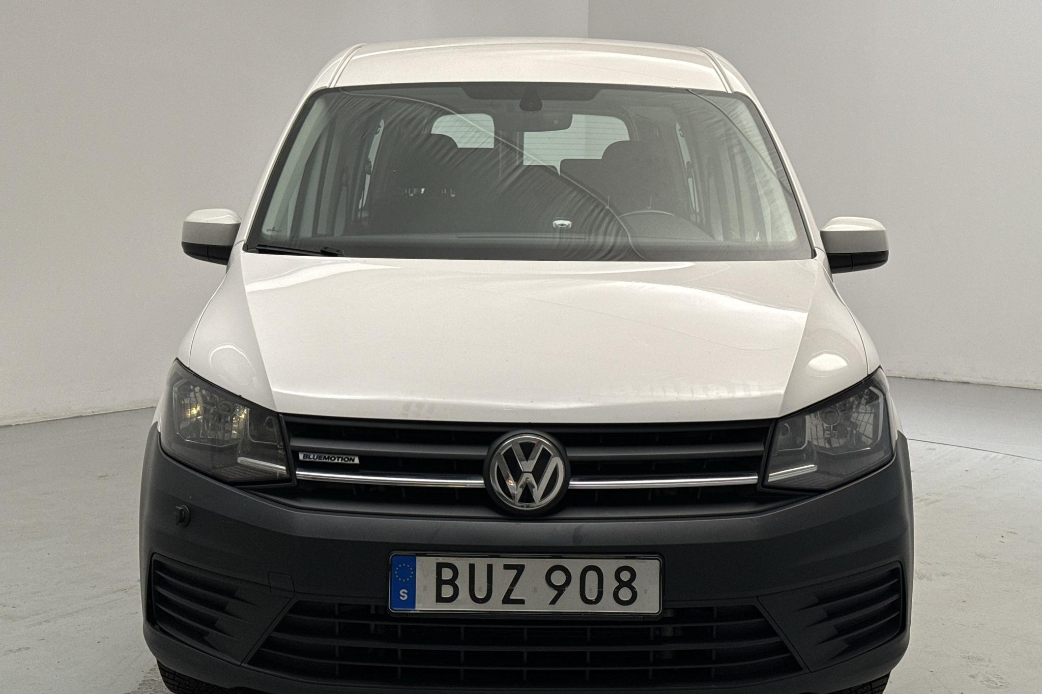 VW Caddy Life Maxi 1.4 TGI (110hk) - 19 216 mil - Manuell - vit - 2016