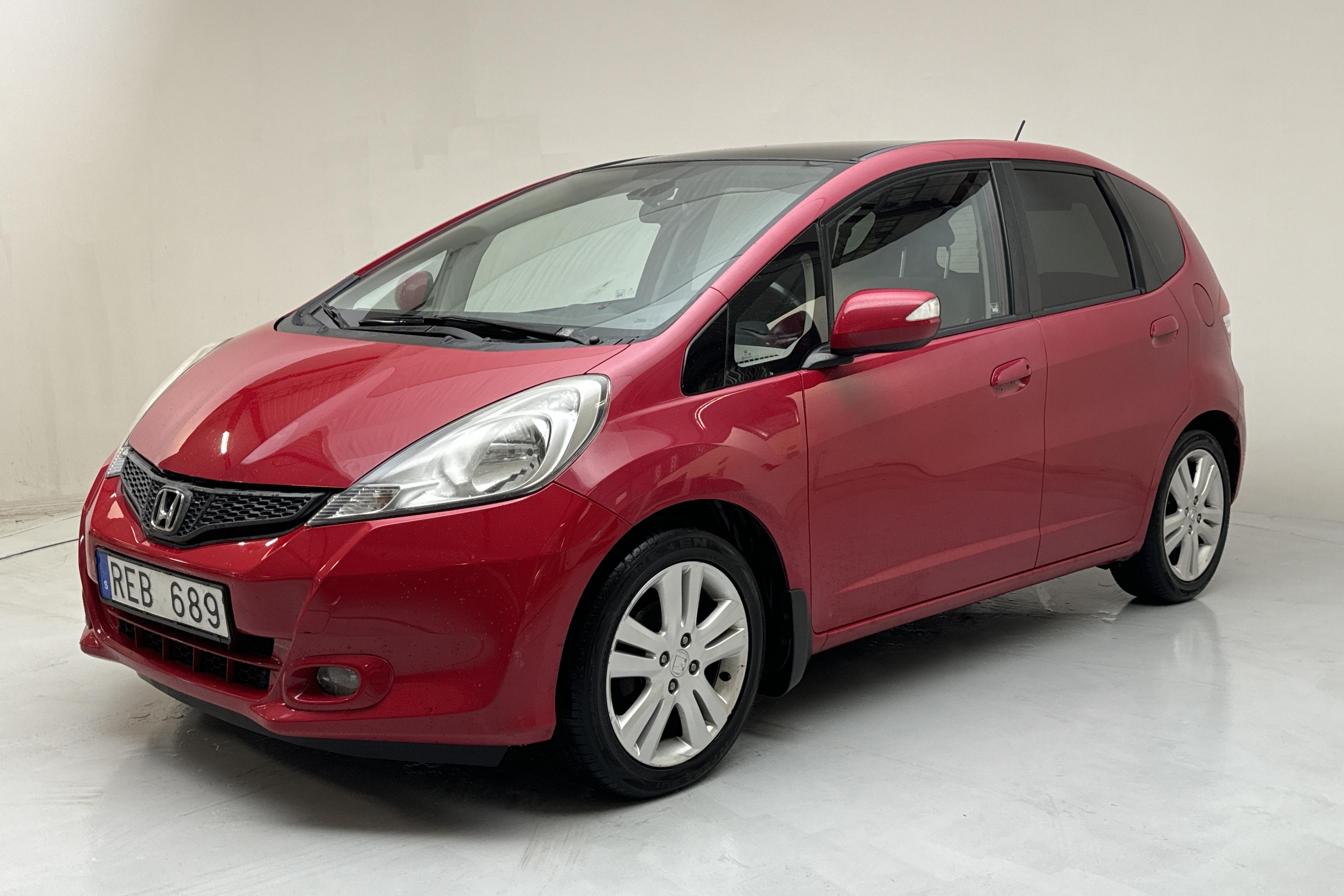 Honda Jazz 1.4 (100hk) - 226 130 km - Manual - red - 2012