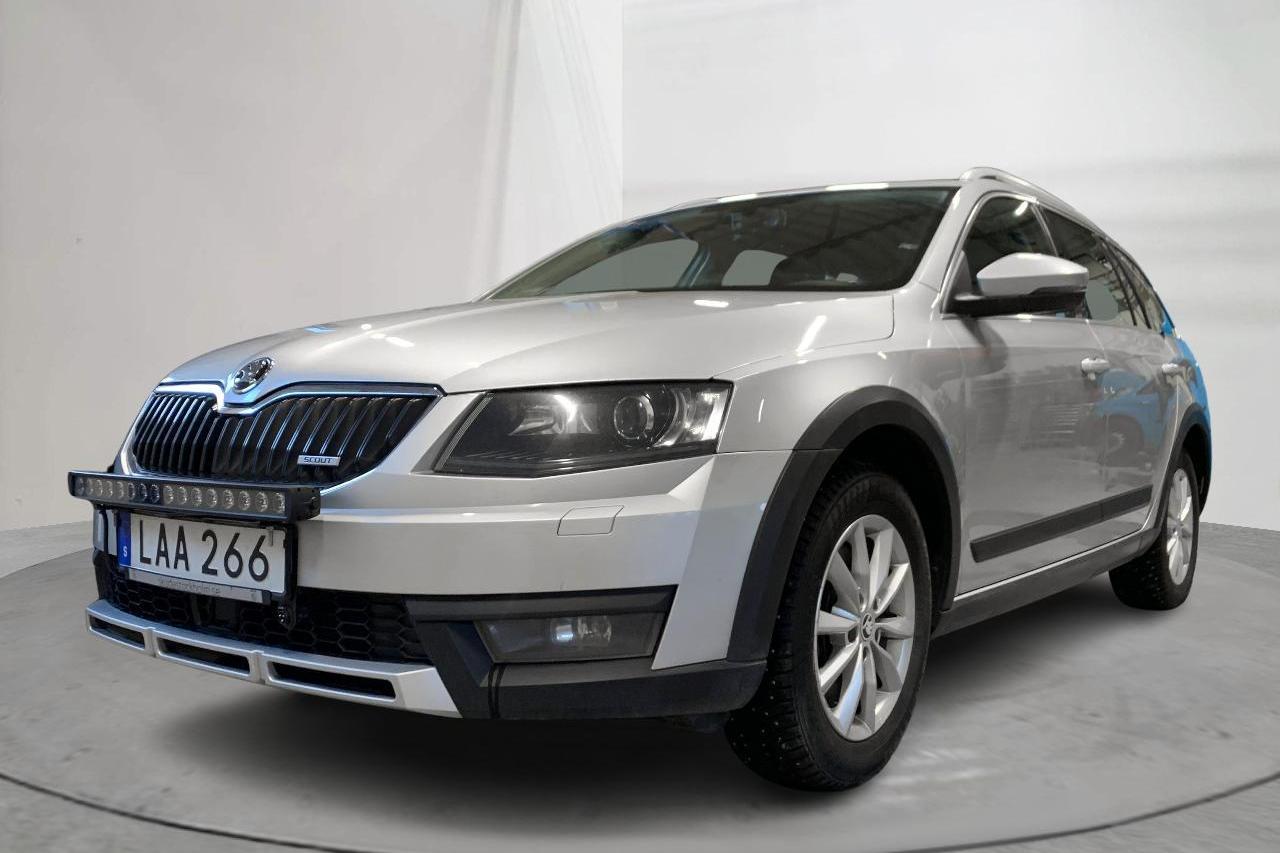 Skoda Octavia Scout II 2.0 TDI 4X4 (184hk) - 185 290 km - Automatyczna - srebro - 2016