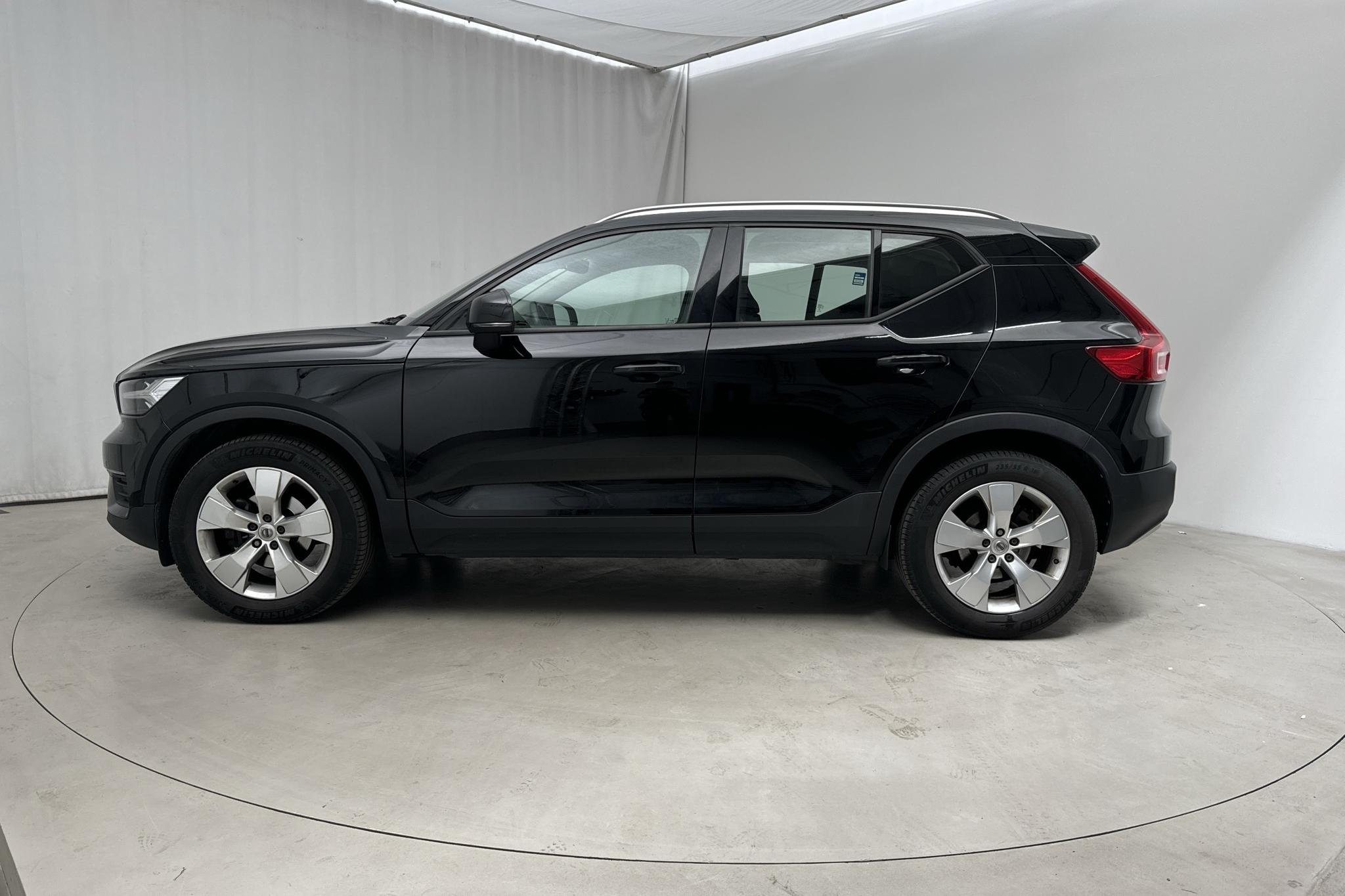 Volvo XC40 D3 2WD (150hk) - 201 580 km - Automatyczna - czarny - 2019