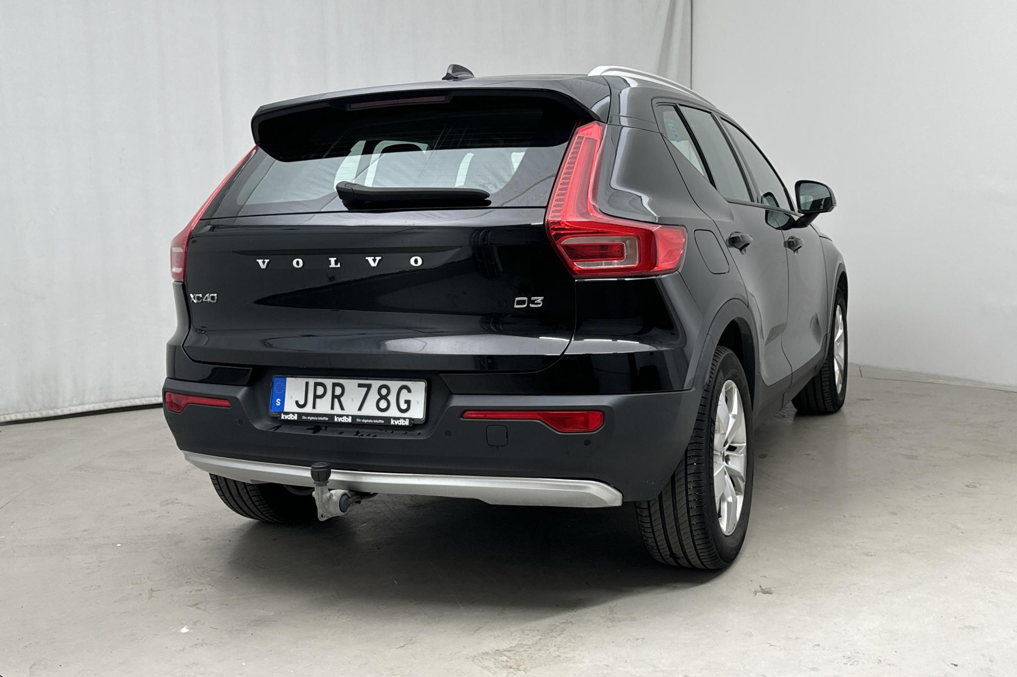 Volvo XC40 D3 2WD (150hk) - 201 580 km - Automatyczna - czarny - 2019