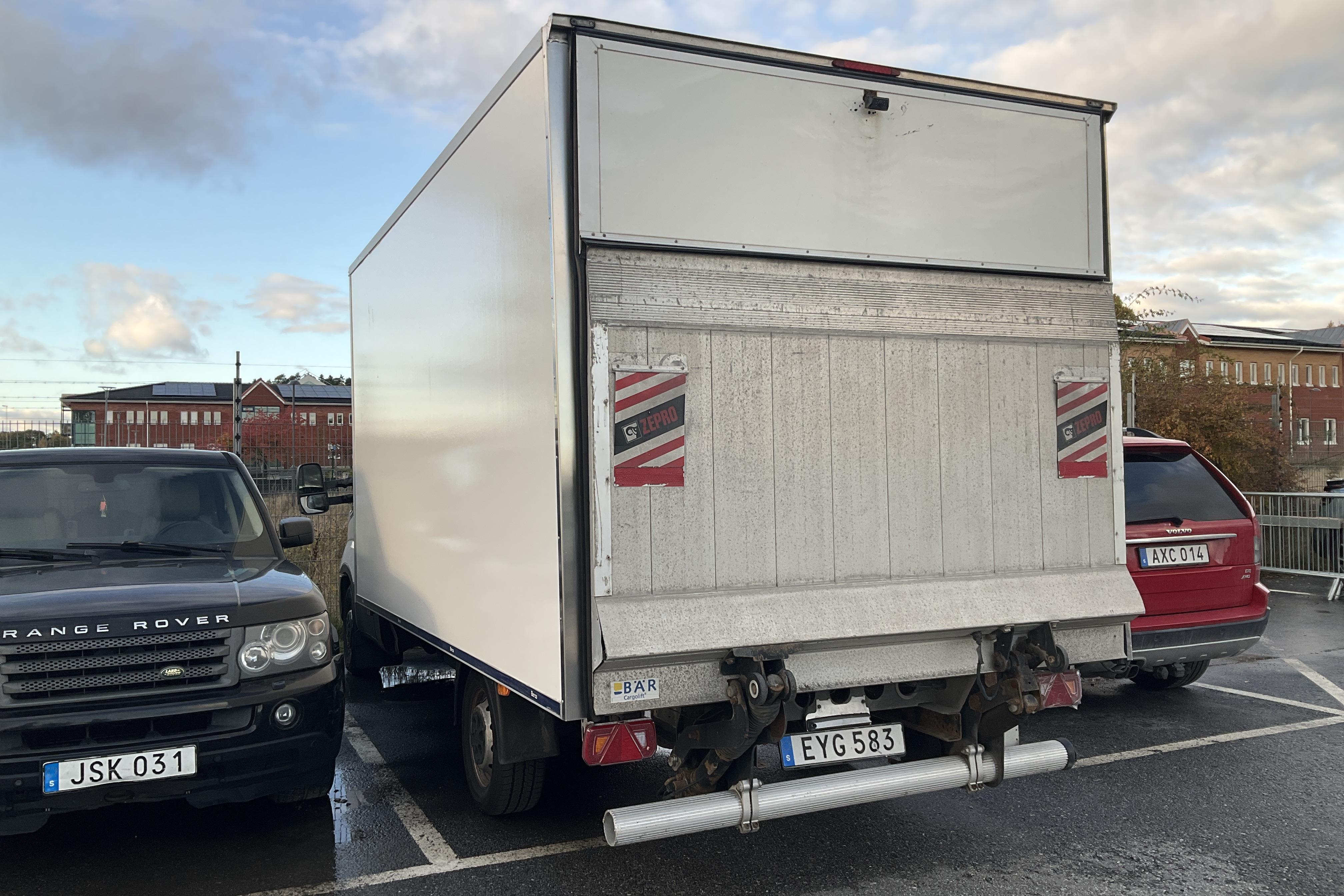 Iveco Daily 35 3.0 (170hk) - 224 390 km - Automaattinen - valkoinen - 2016