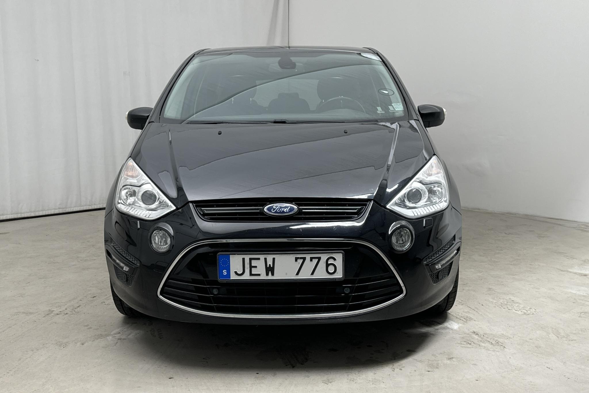 Ford S-MAX 2.0 Duratorq TDCi (163hk) - 110 460 km - Automaattinen - musta - 2013