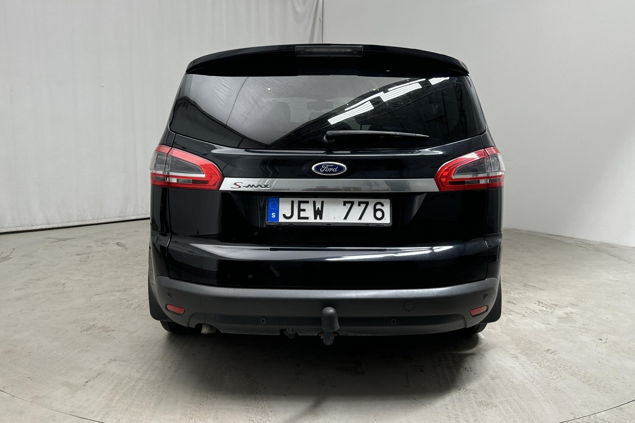 Ford S-MAX 2.0 Duratorq TDCi (163hk) - 110 460 km - Automaattinen - musta - 2013