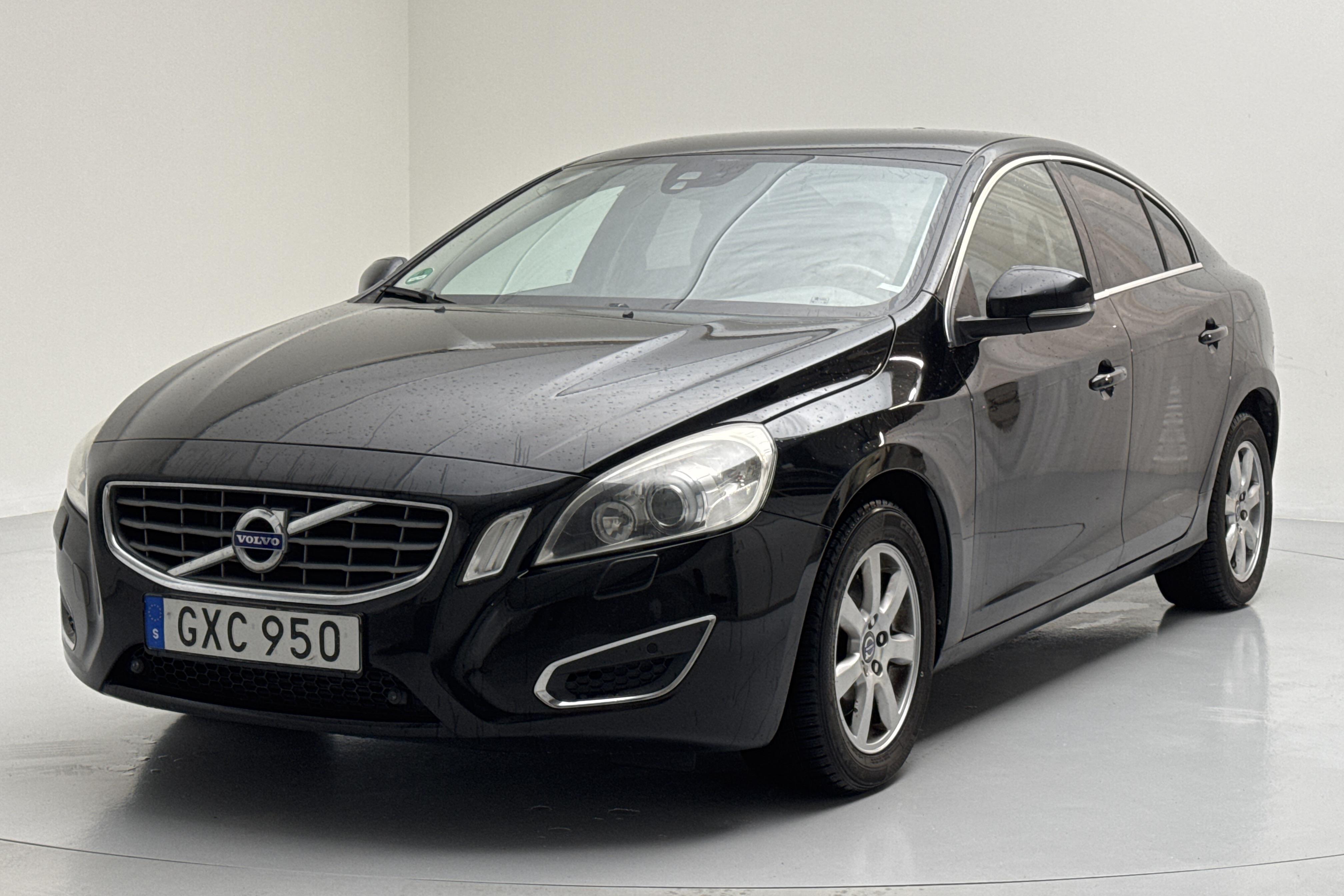 Volvo S60 D5 (215hk) - 276 910 km - Manual - black - 2012